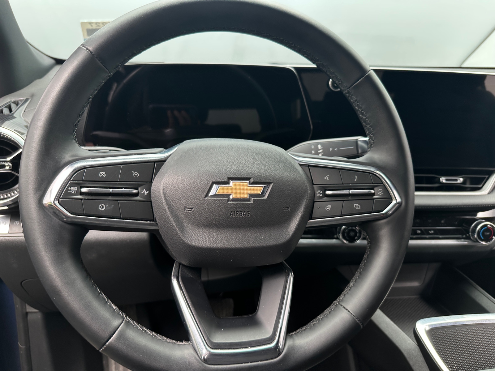Thumbnail: 2025 Chevrolet Equinox - 5
