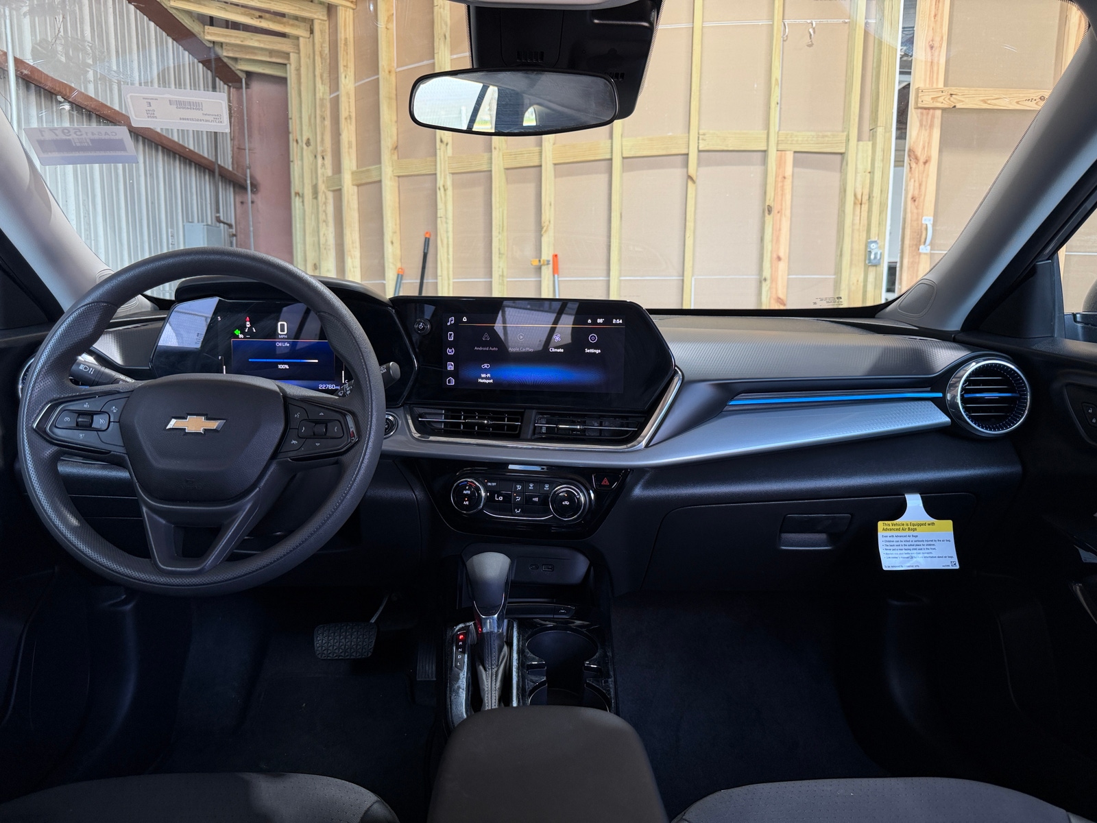Thumbnail: 2025 Chevrolet Trax - 3