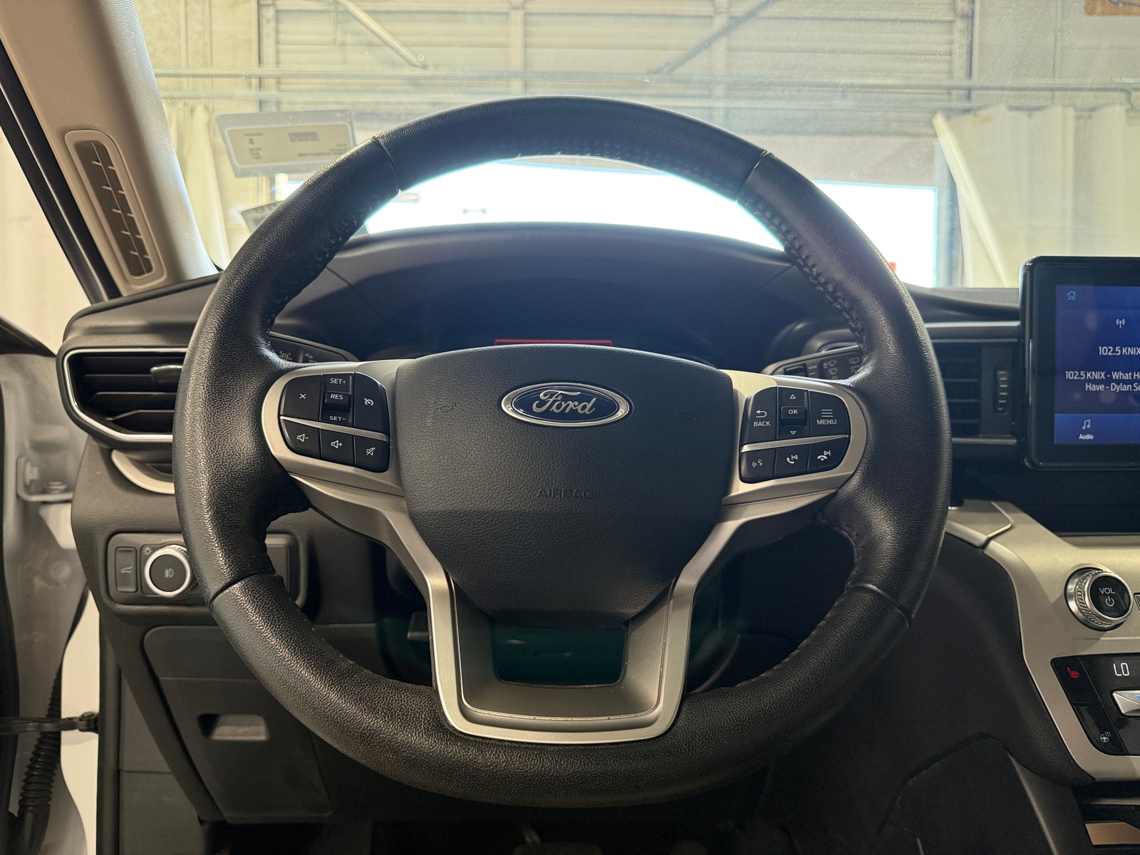 Thumbnail: 2021 Ford Explorer - 5