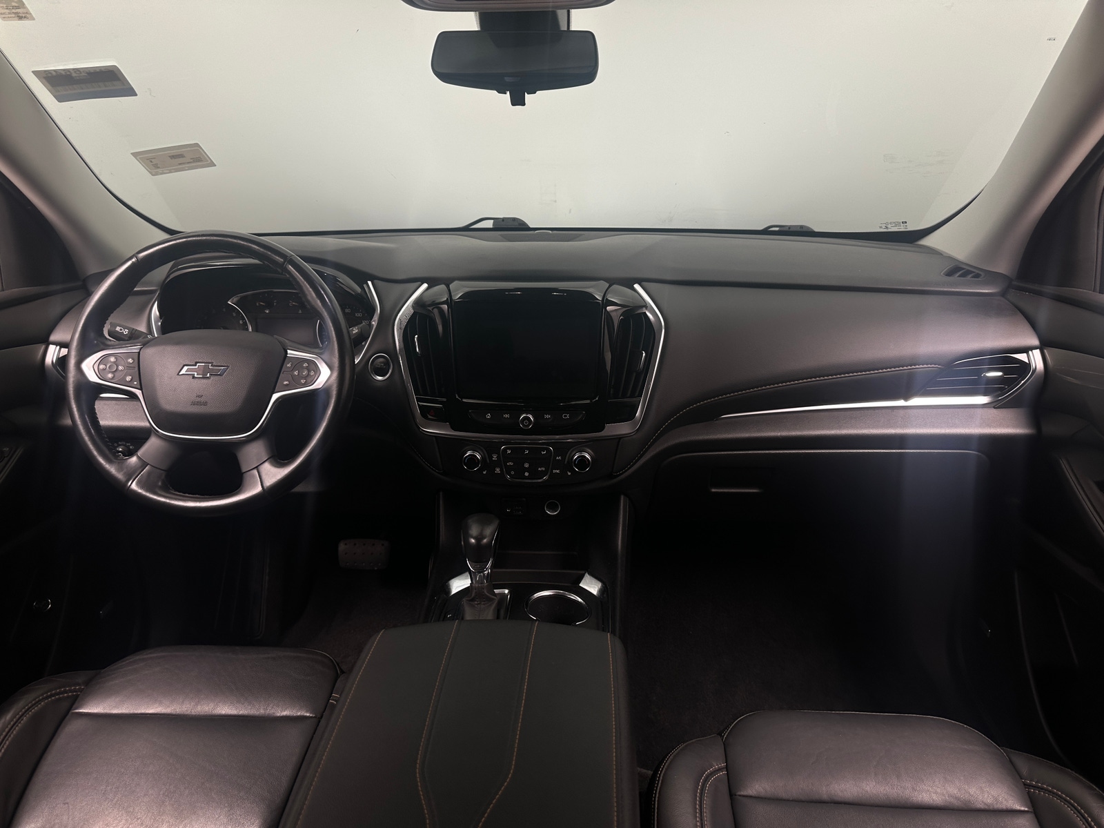 Thumbnail: 2021 Chevrolet Traverse - 2