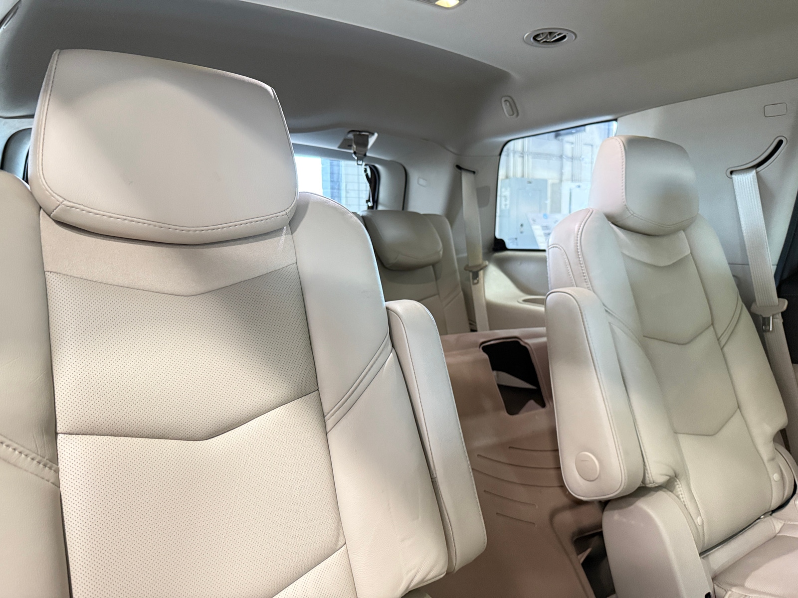 Thumbnail: 2018 Cadillac Escalade - 5