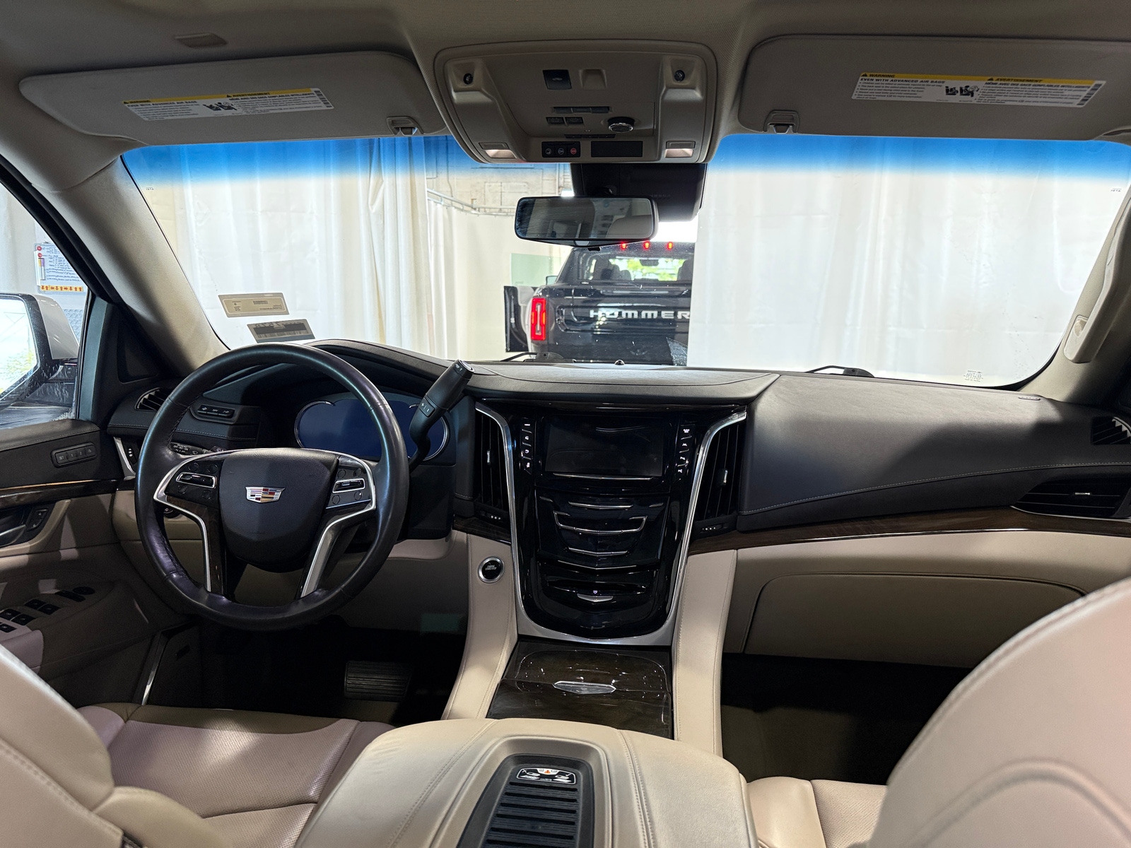 Thumbnail: 2018 Cadillac Escalade - 2