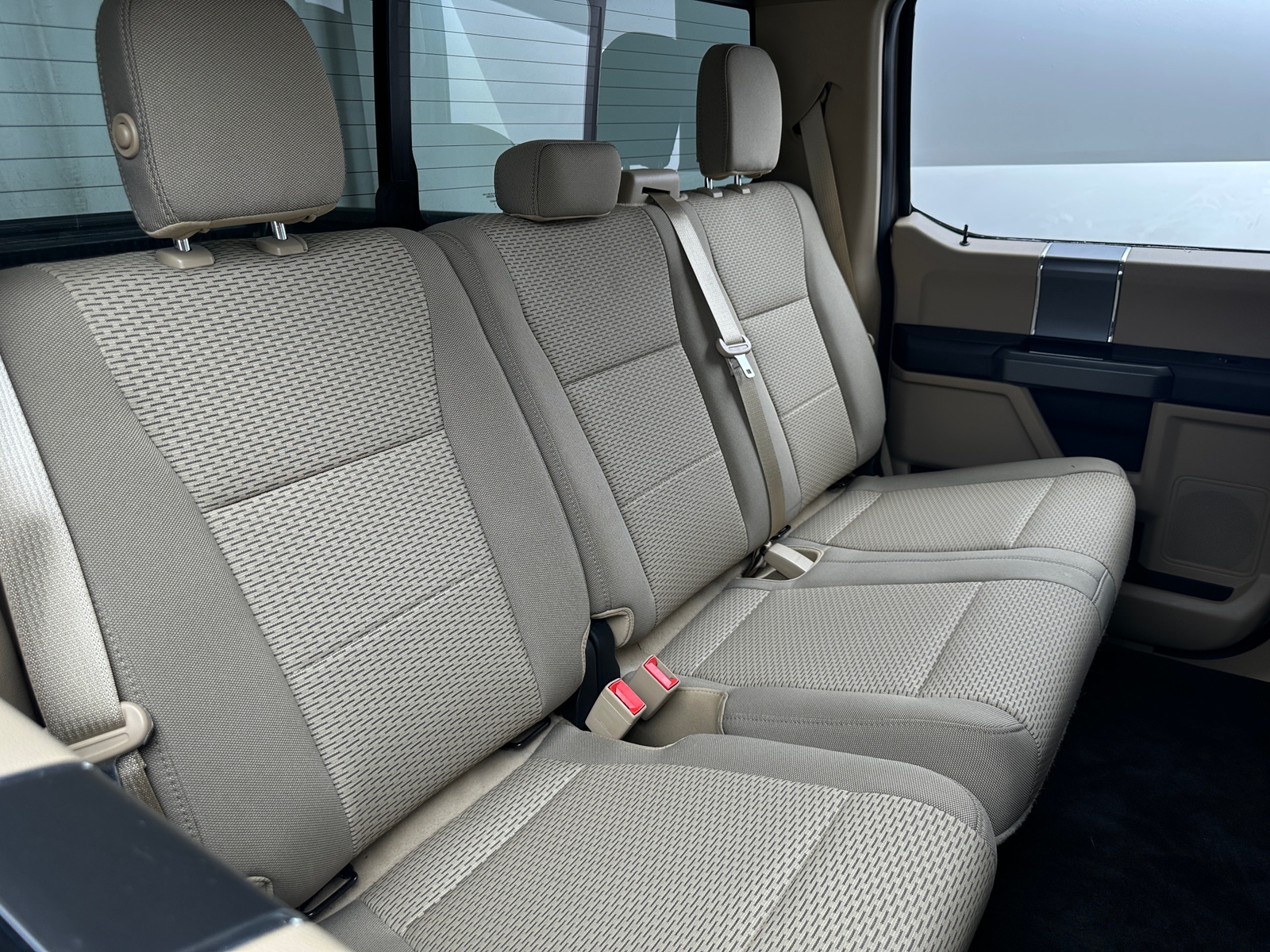 Thumbnail: 2018 Ford Econoline - 6