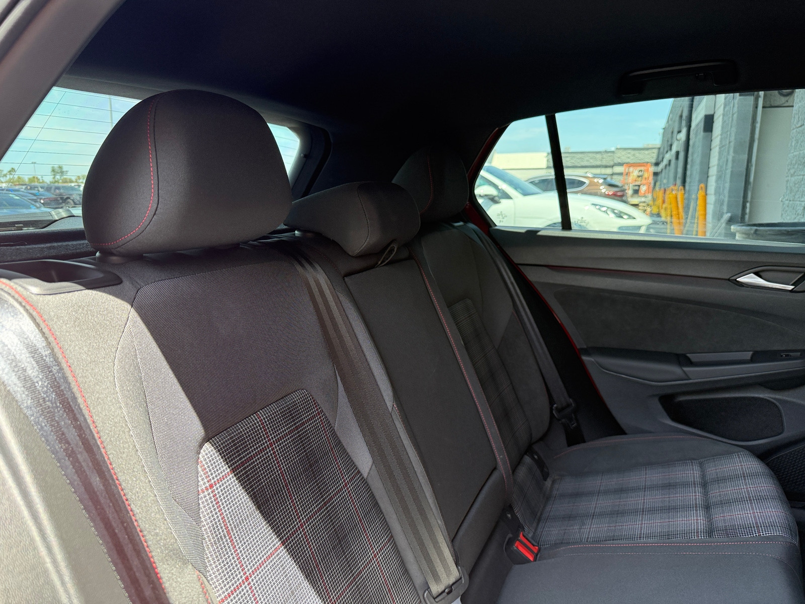 Thumbnail: 2025 Volkswagen Golf - 6