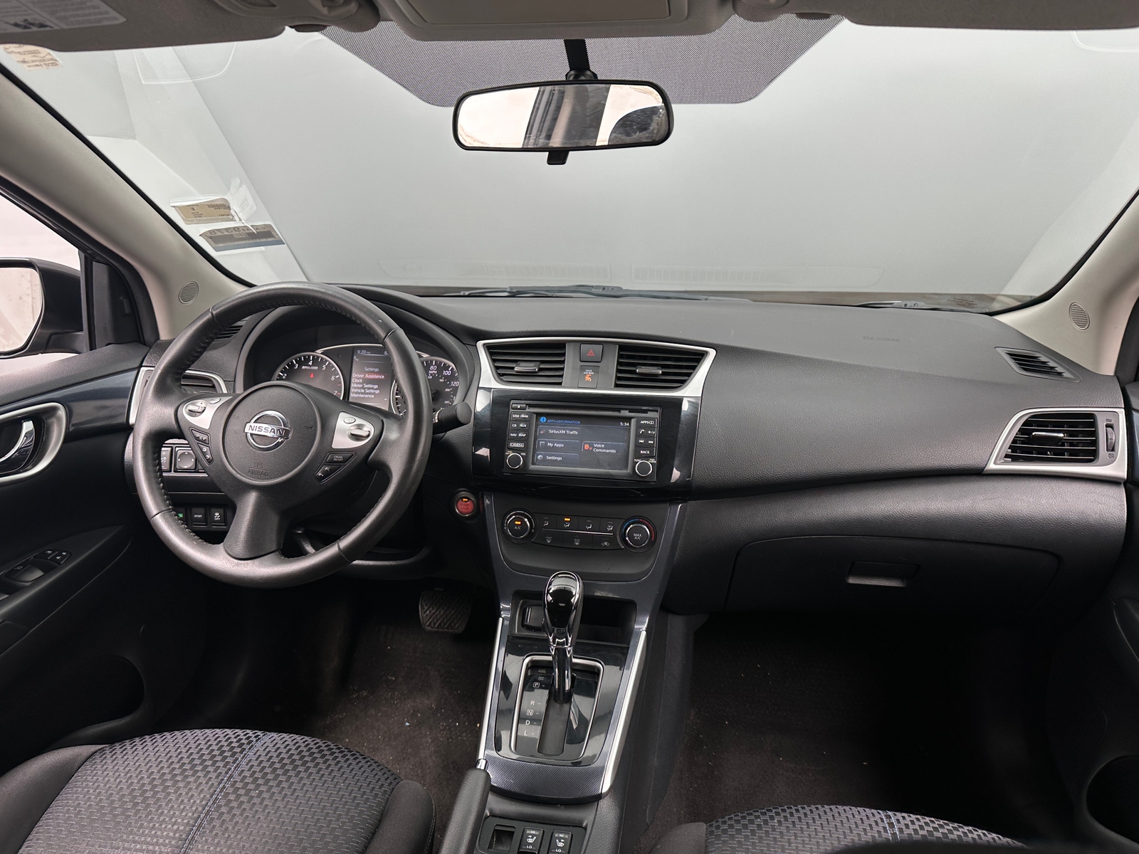 Thumbnail: 2016 Nissan Sentra - 3