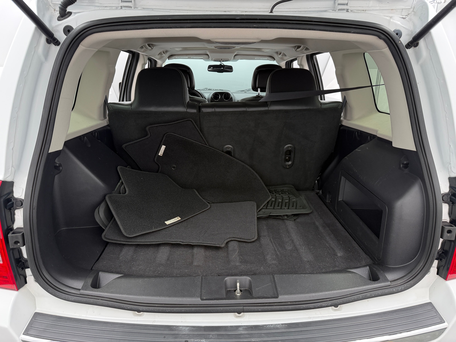 Thumbnail: 2016 Jeep Patriot - 6