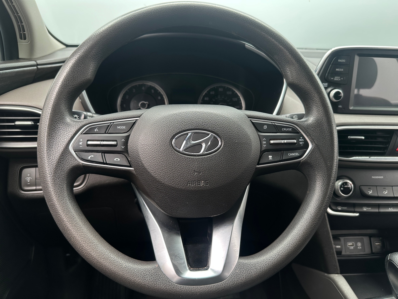 Thumbnail: 2019 Hyundai Santa Fe - 5