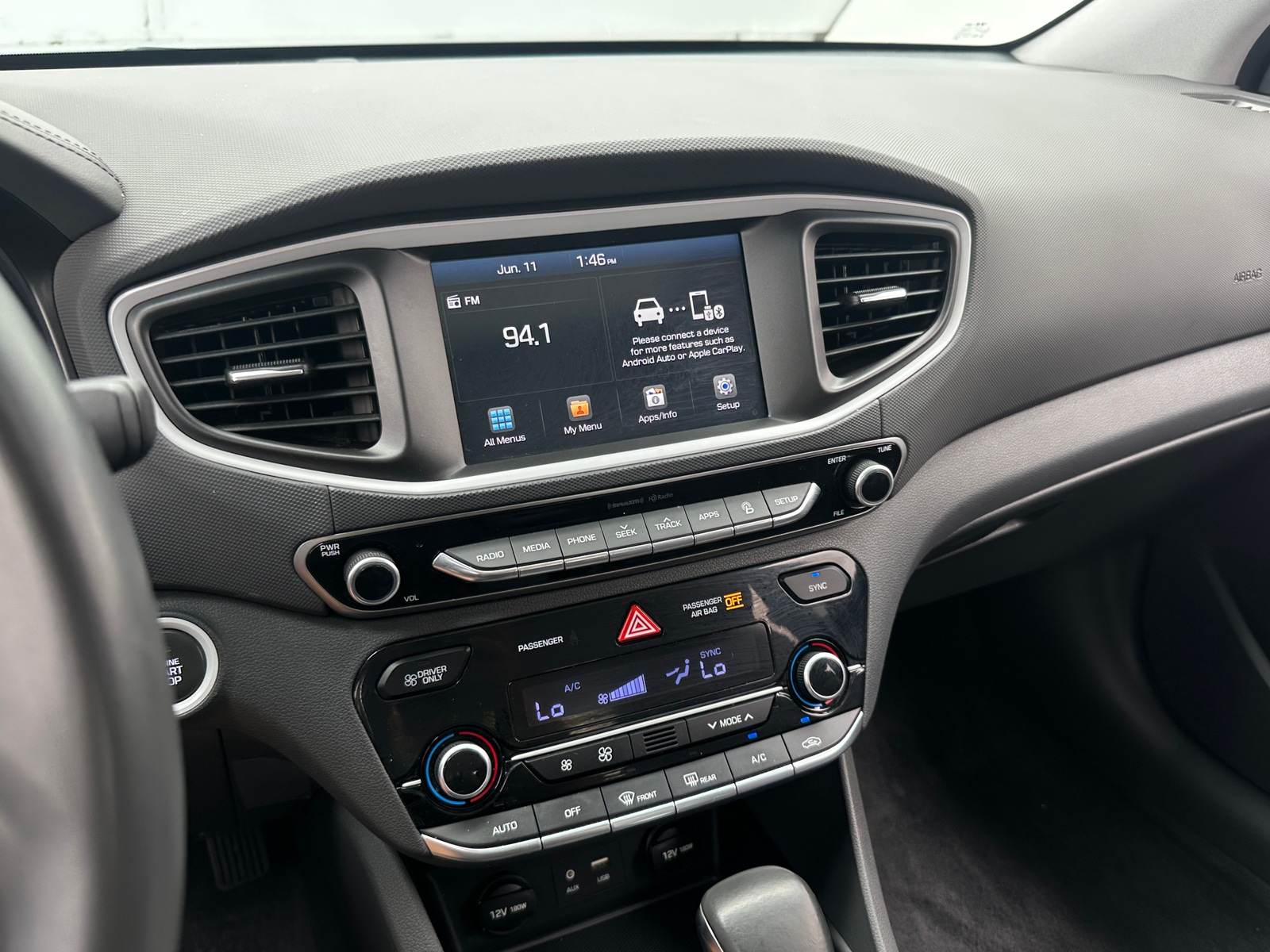 Thumbnail: 2017 Hyundai Ioniq - 3