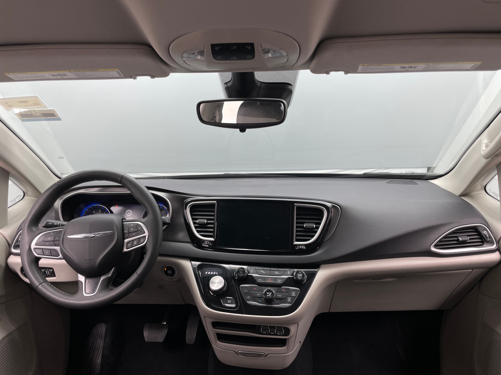 Thumbnail: 2024 Chrysler Pacifica - 2