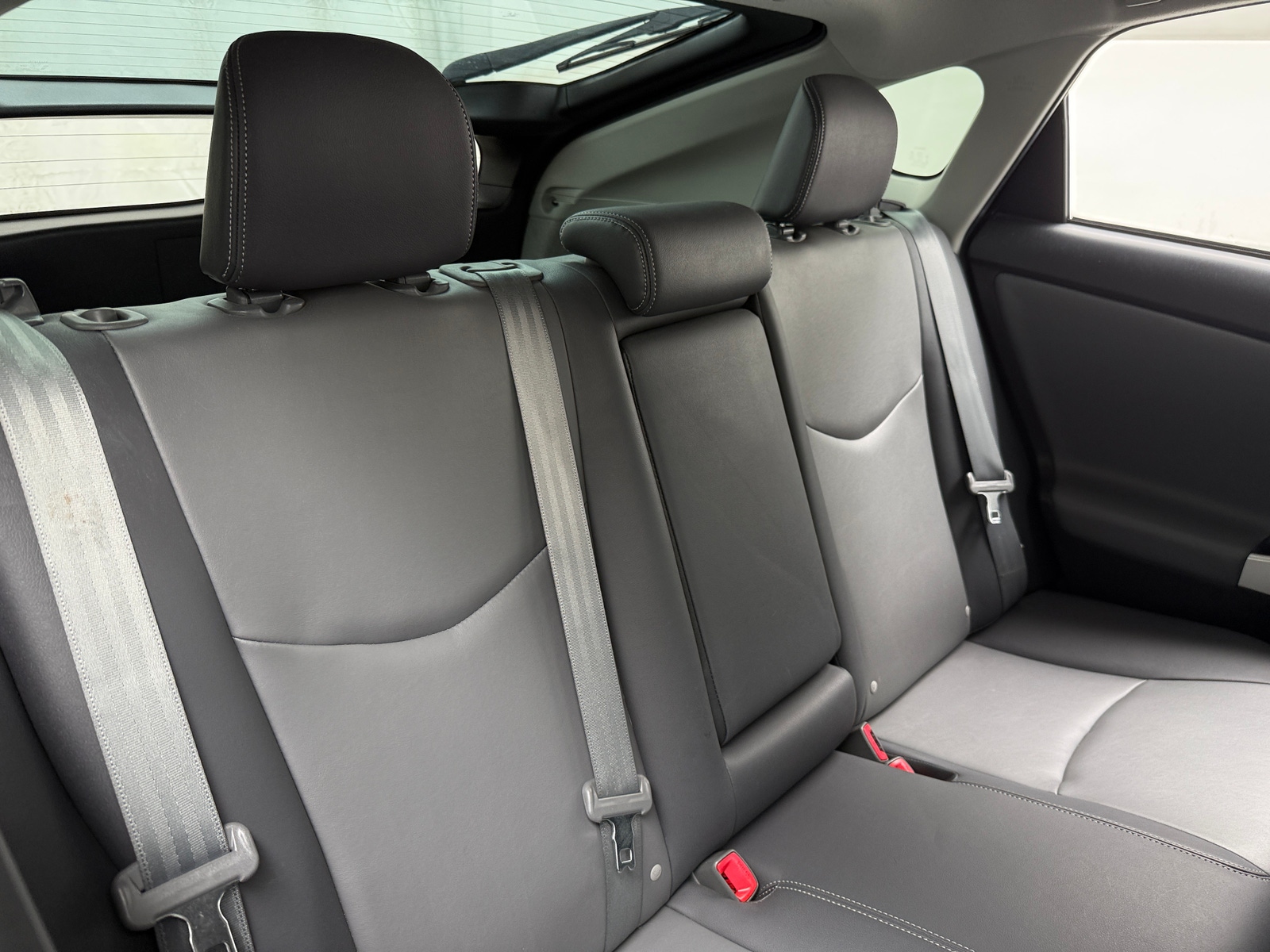 Thumbnail: 2012 Toyota Prius - 5