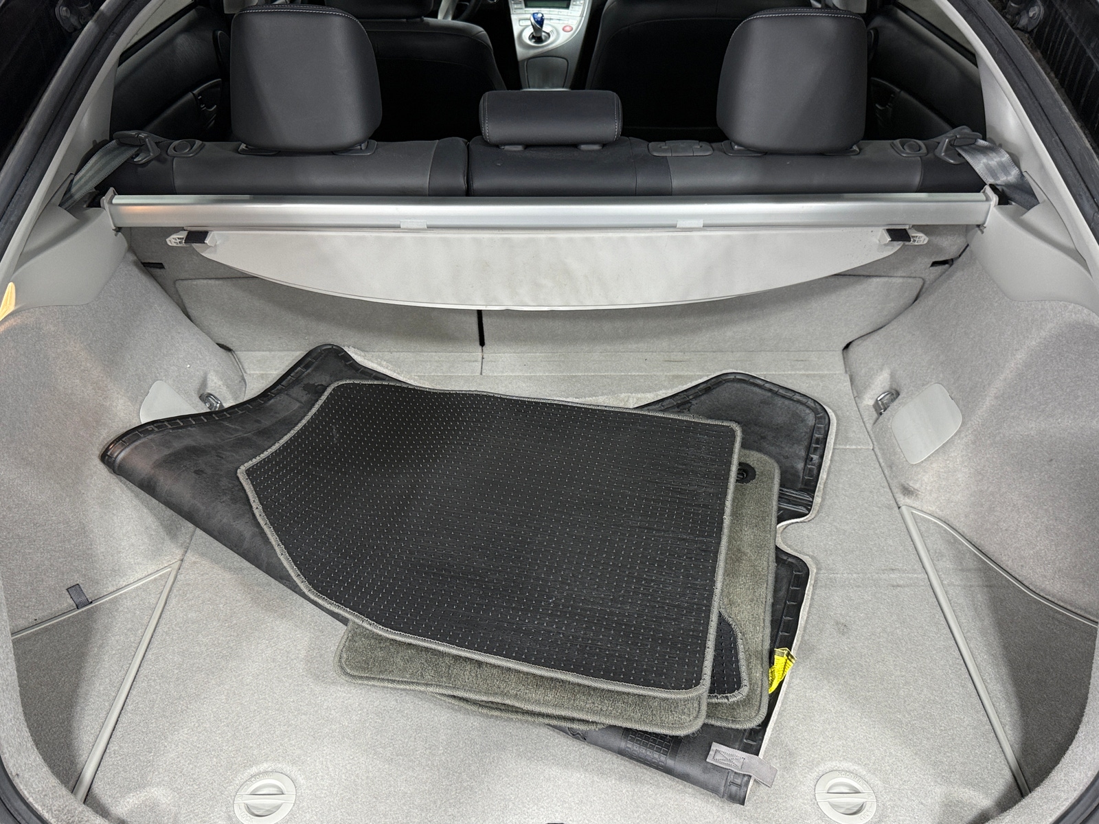 Thumbnail: 2012 Toyota Prius - 6
