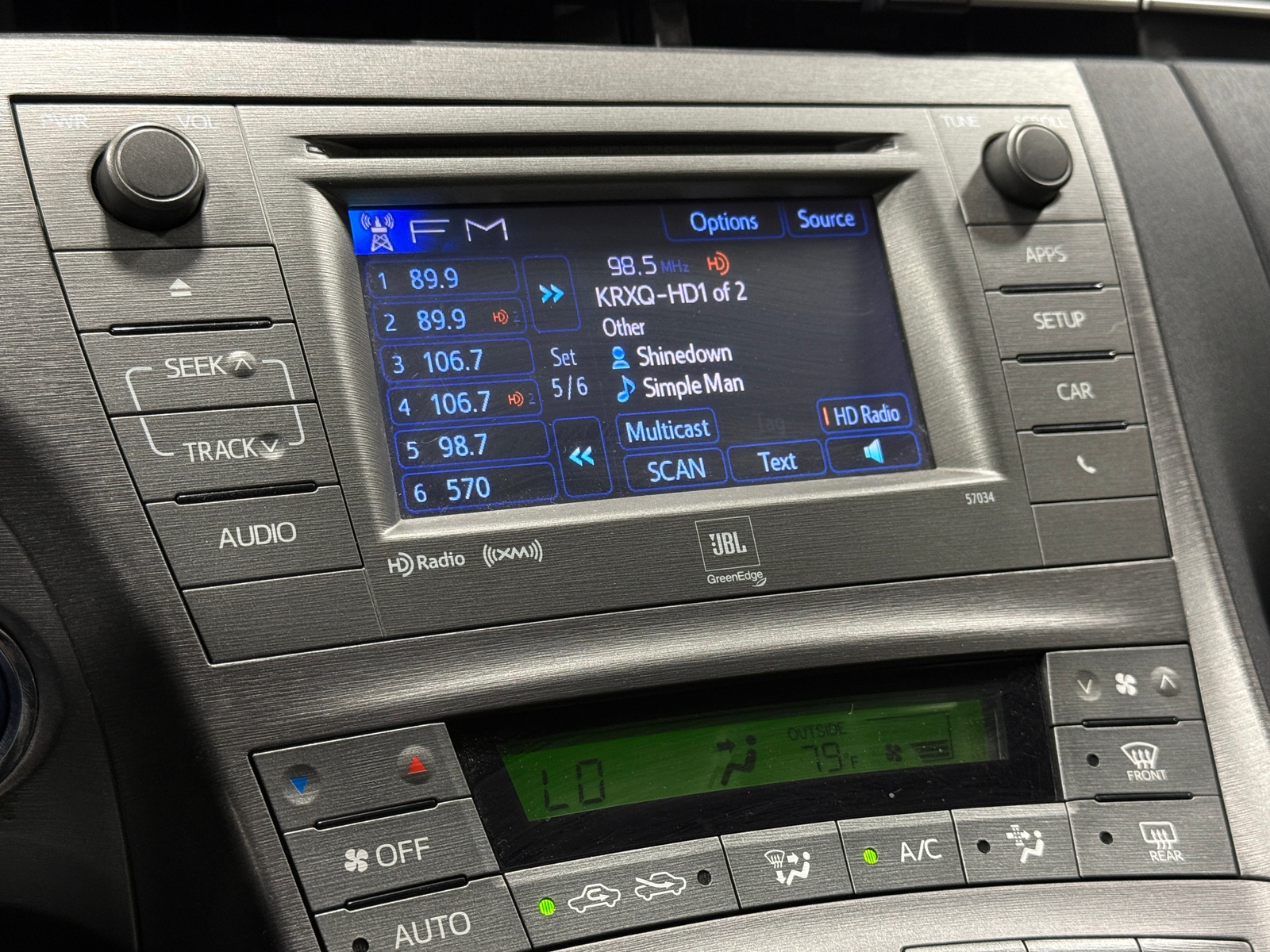 Thumbnail: 2012 Toyota Prius - 3