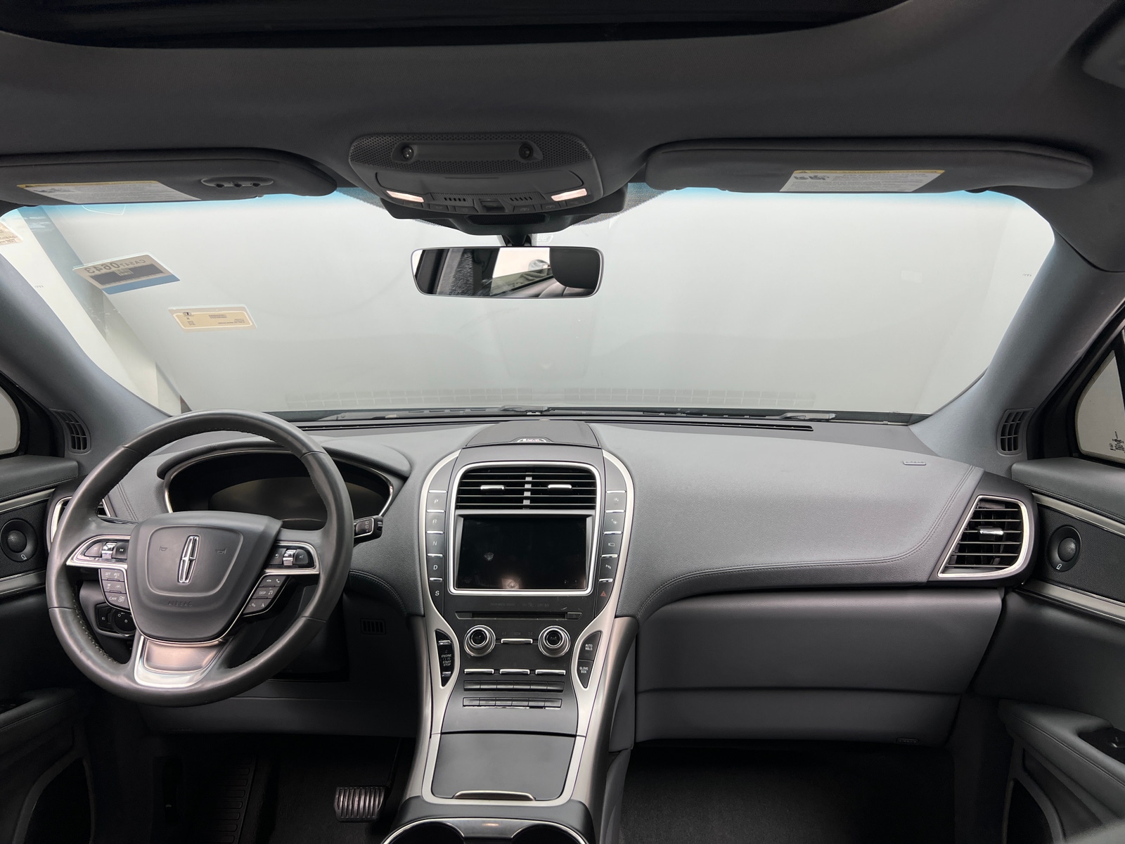 Thumbnail: 2019 Lincoln Nautilus - 2