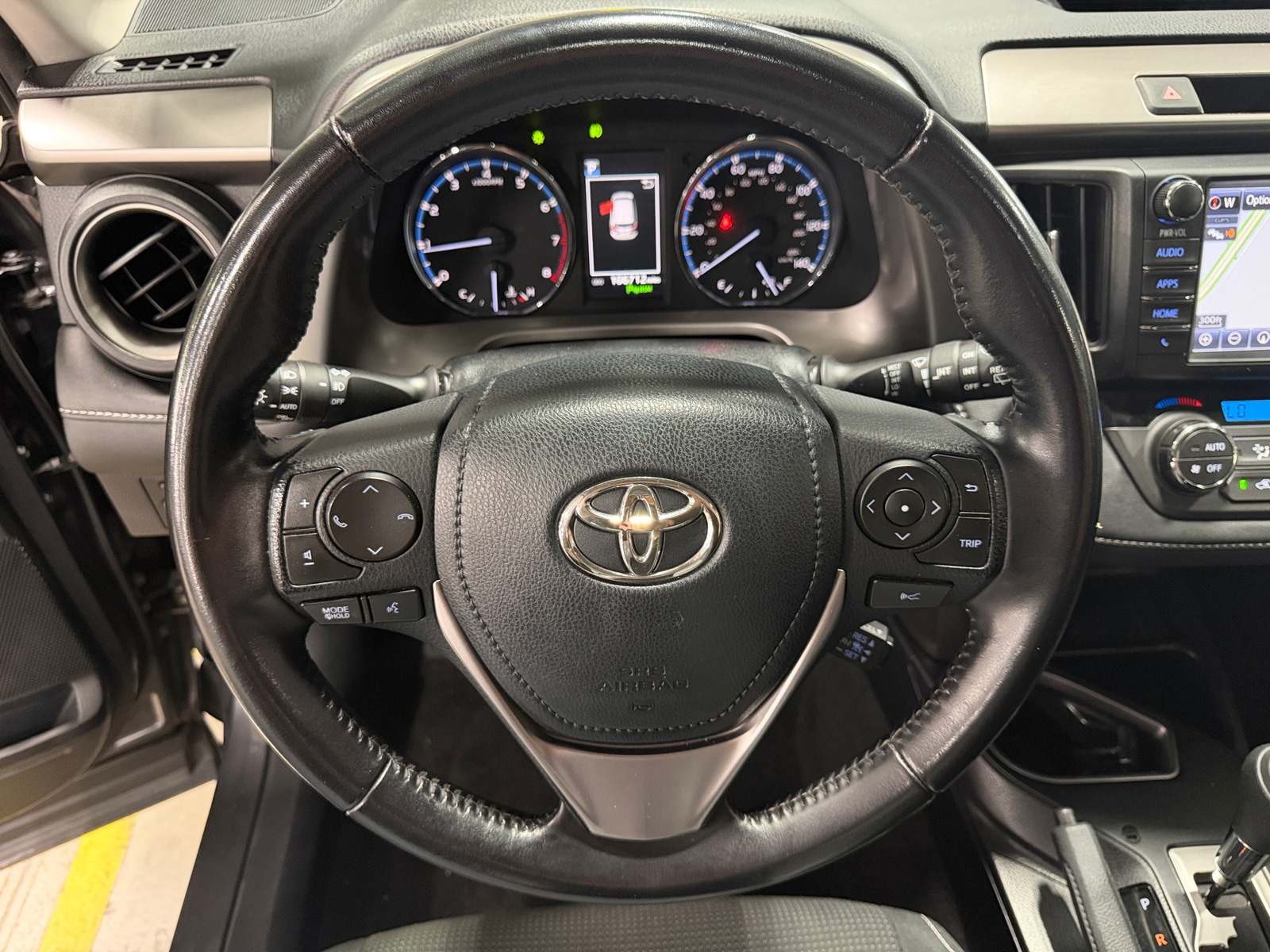 Thumbnail: 2016 Toyota RAV4 - 5