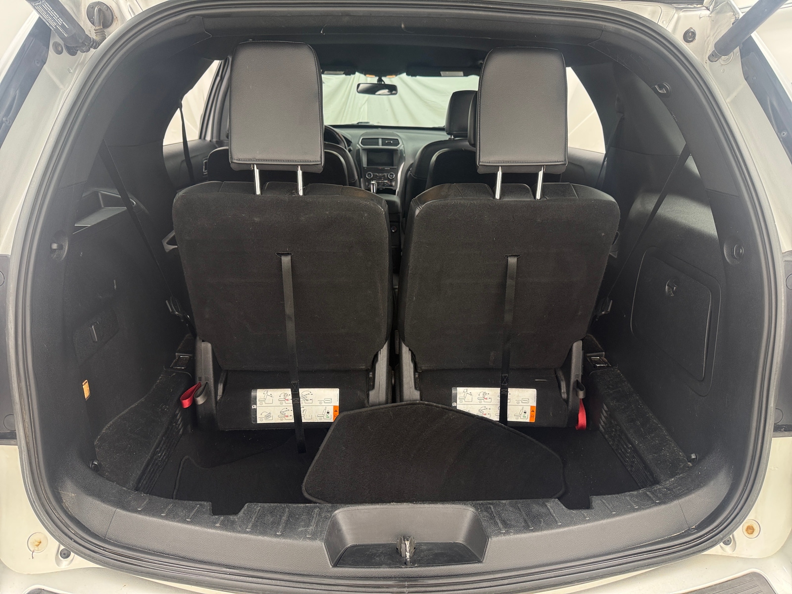 Thumbnail: 2019 Ford Explorer - 7