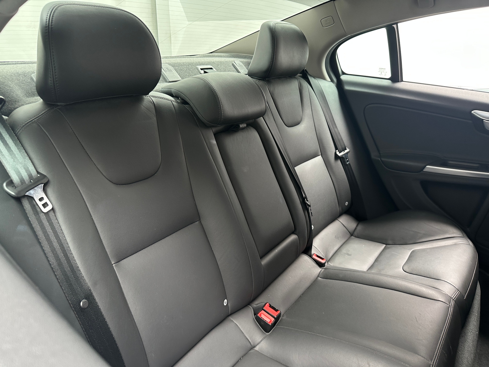 Thumbnail: 2016 Volvo S60 - 5