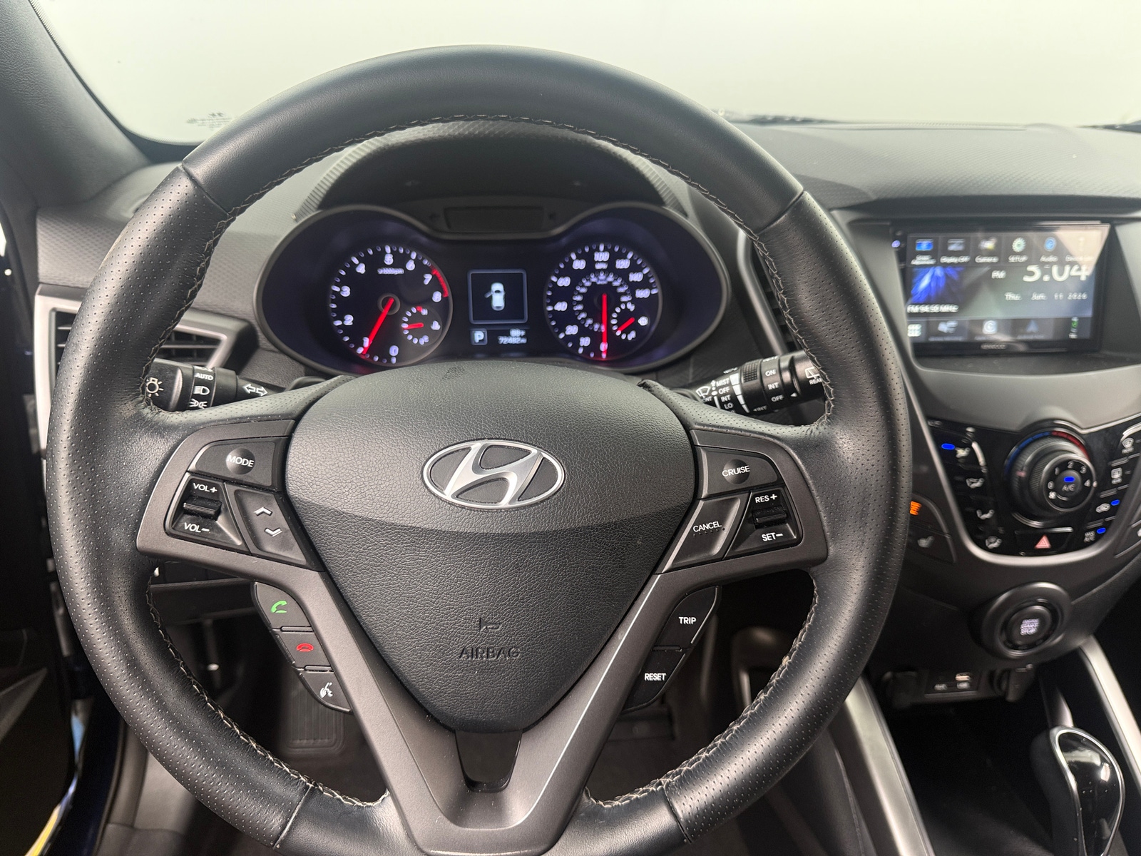 Thumbnail: 2017 Hyundai Veloster - 4