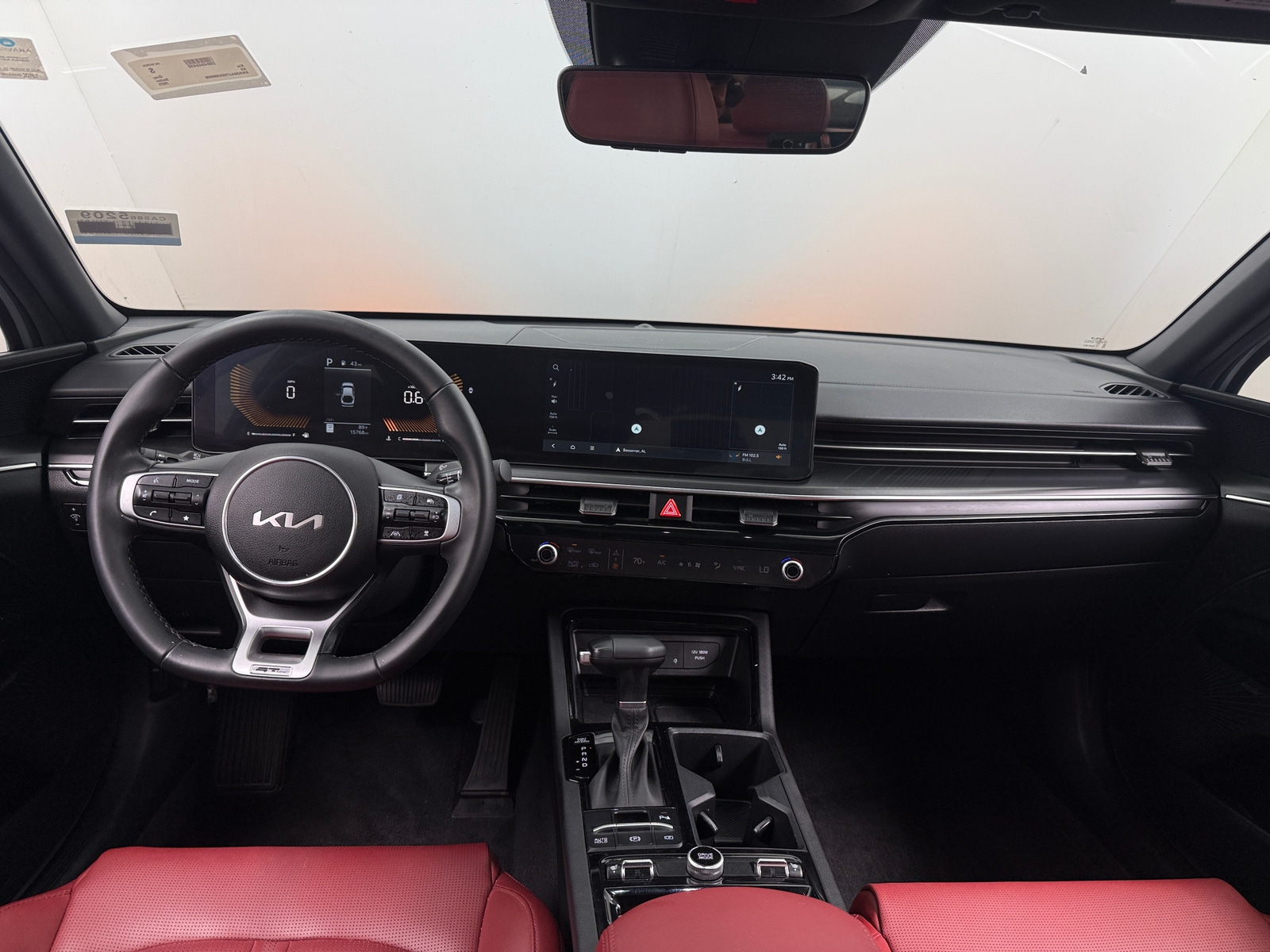Thumbnail: 2025 Kia K5 - 2