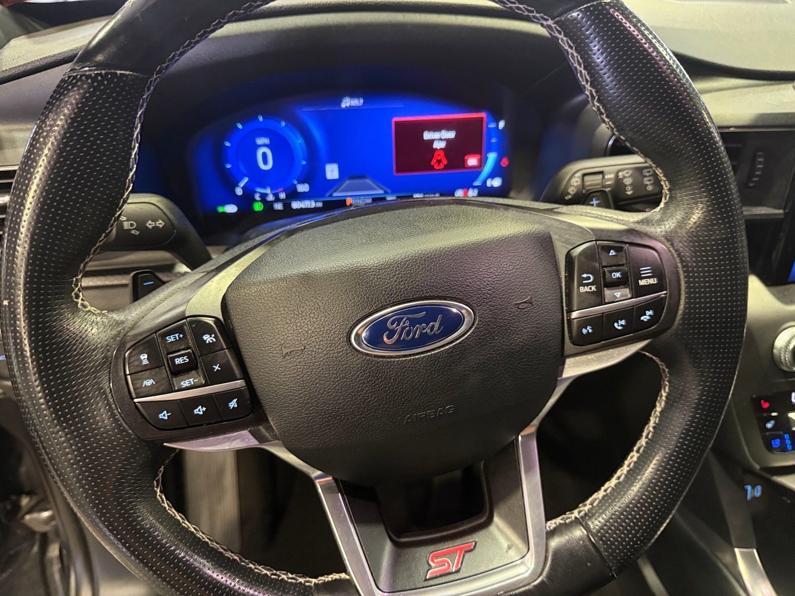Thumbnail: 2020 Ford Explorer - 4