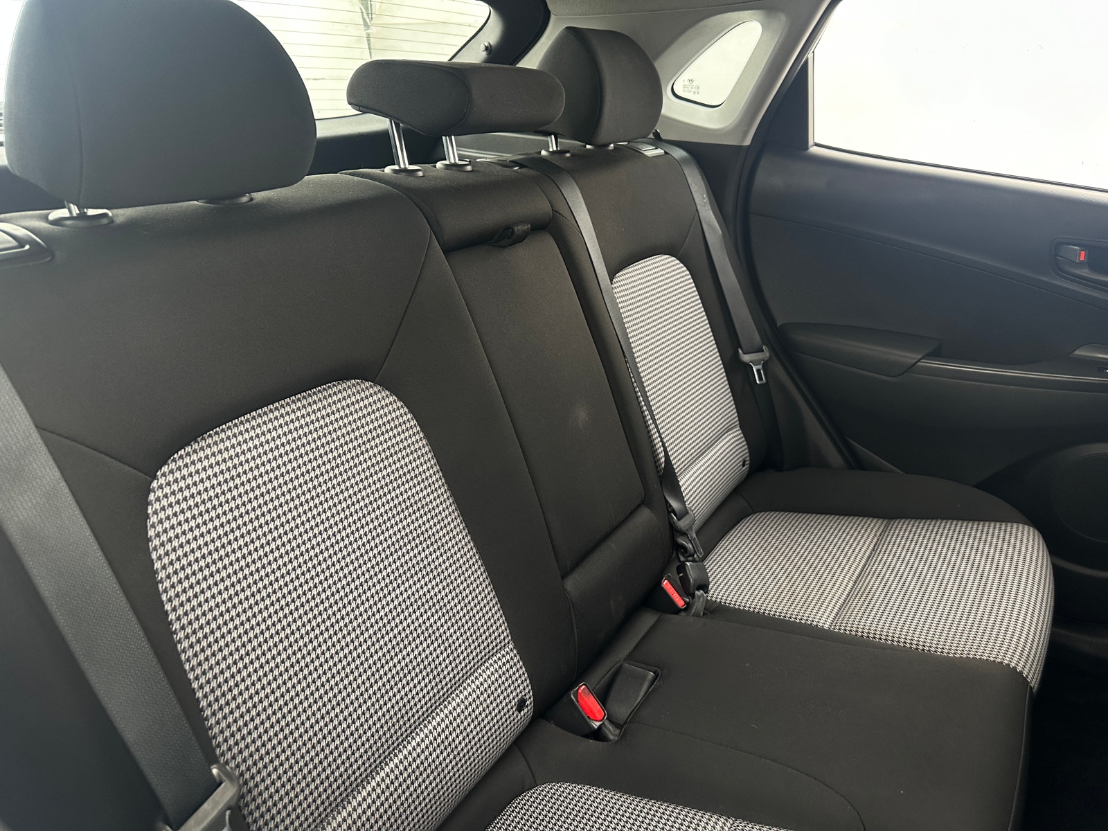 Thumbnail: 2021 Hyundai Kona - 6