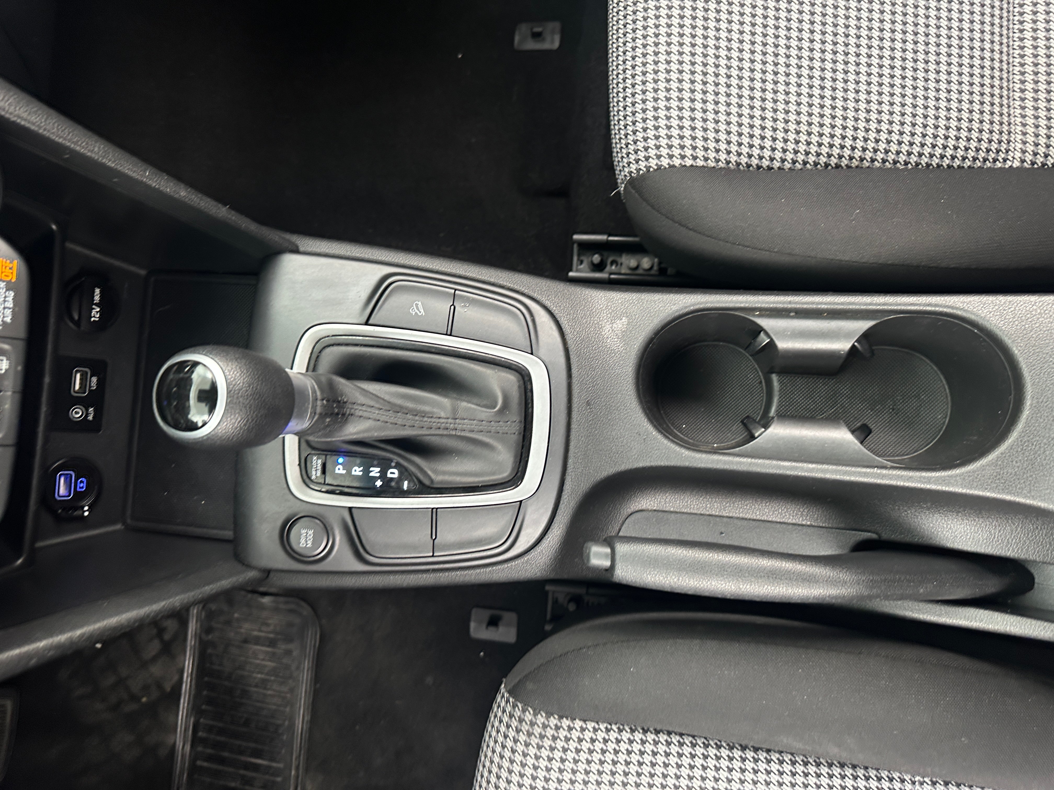 2021 Hyundai Kona SE - Photo 5