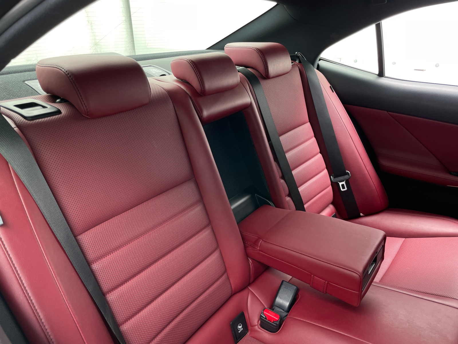 Thumbnail: 2016 Lexus IS - 5