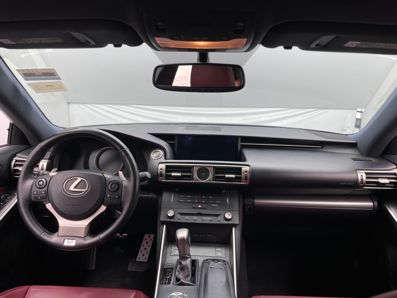 Thumbnail: 2016 Lexus IS - 2