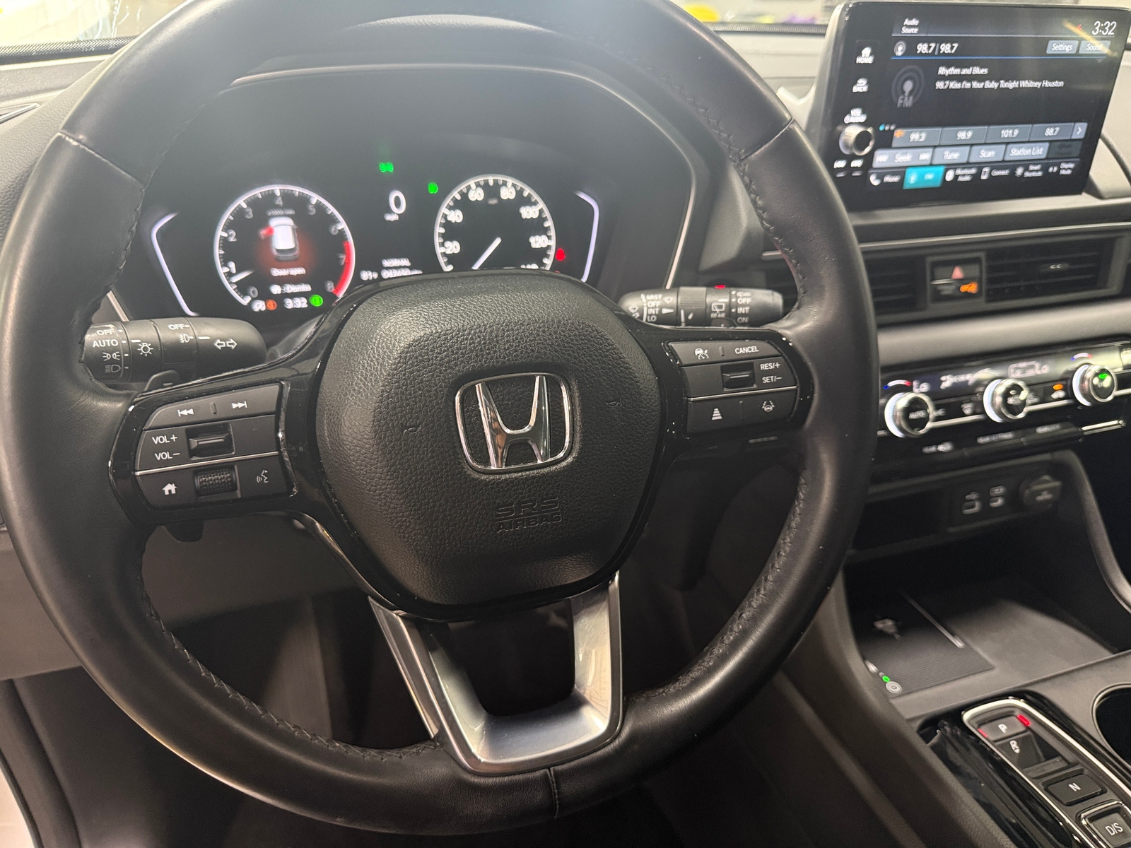 Thumbnail: 2023 Honda Pilot - 4