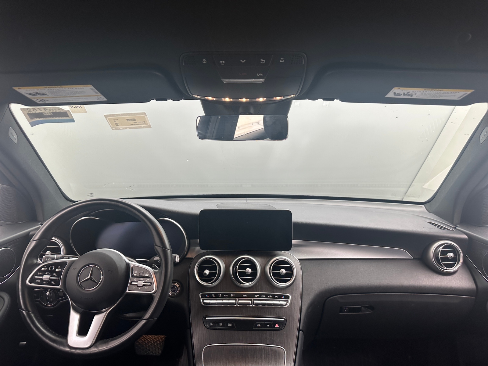 Thumbnail: 2022 Mercedes-Benz GLC - 2