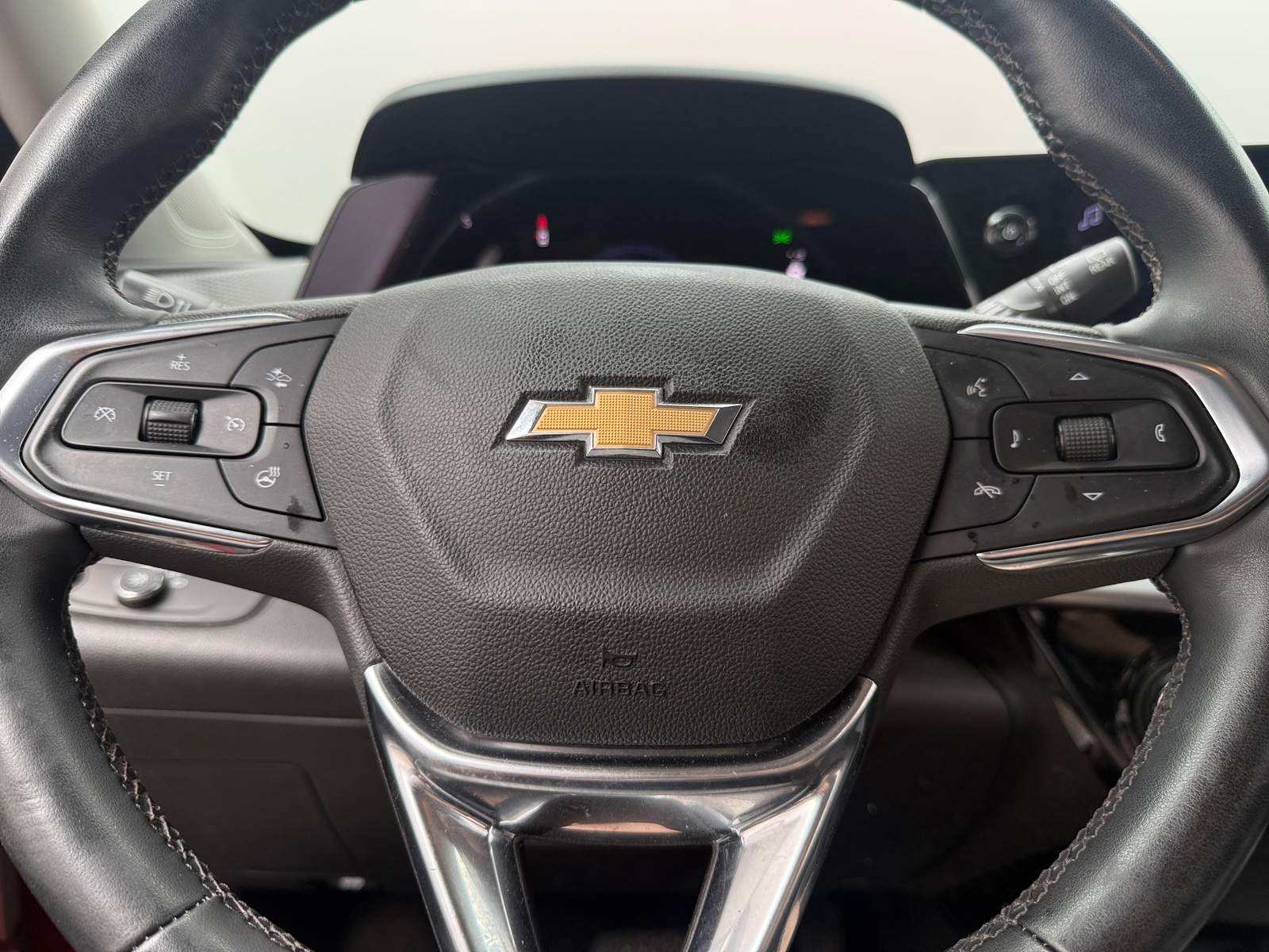 Thumbnail: 2024 Chevrolet Trax - 5