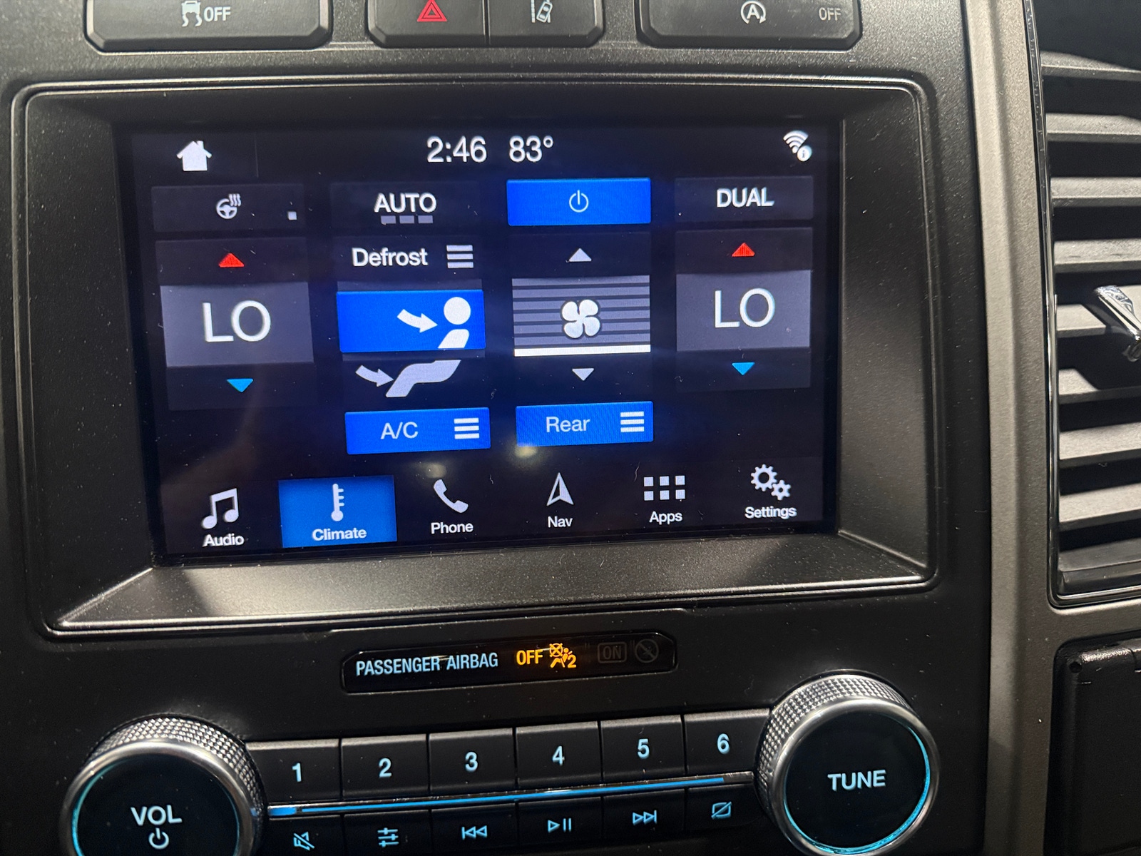 Thumbnail: 2019 Ford Expedition - 4