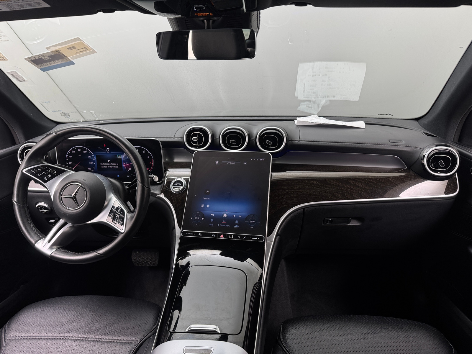 Thumbnail: 2024 Mercedes-Benz GLC - 2
