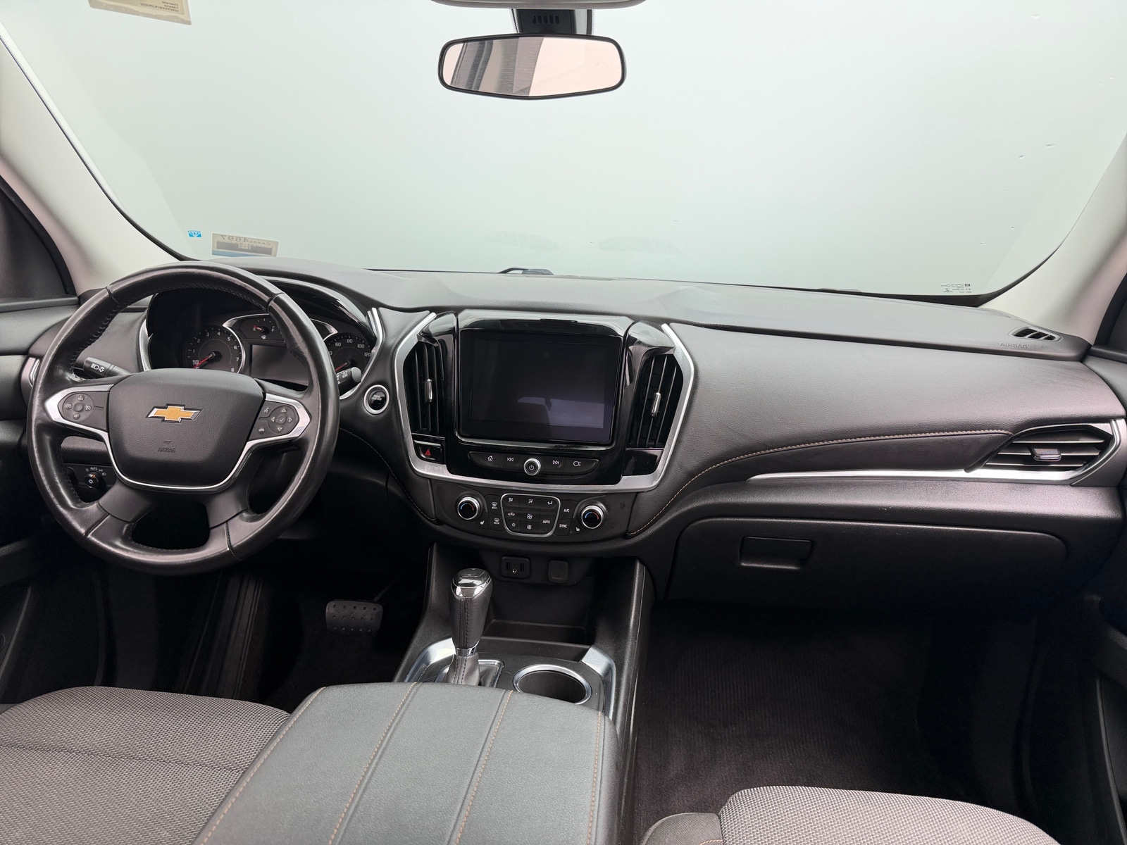 Thumbnail: 2019 Chevrolet Traverse - 3