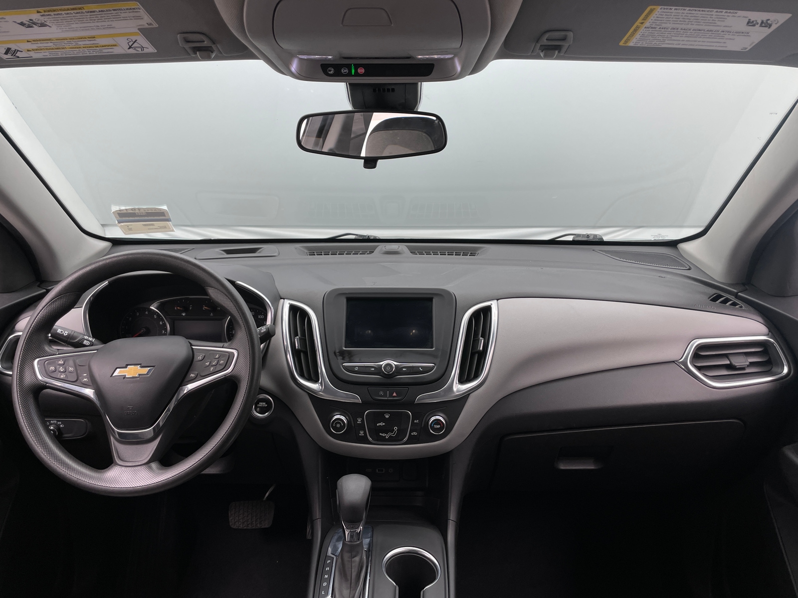 Thumbnail: 2022 Chevrolet Equinox - 3