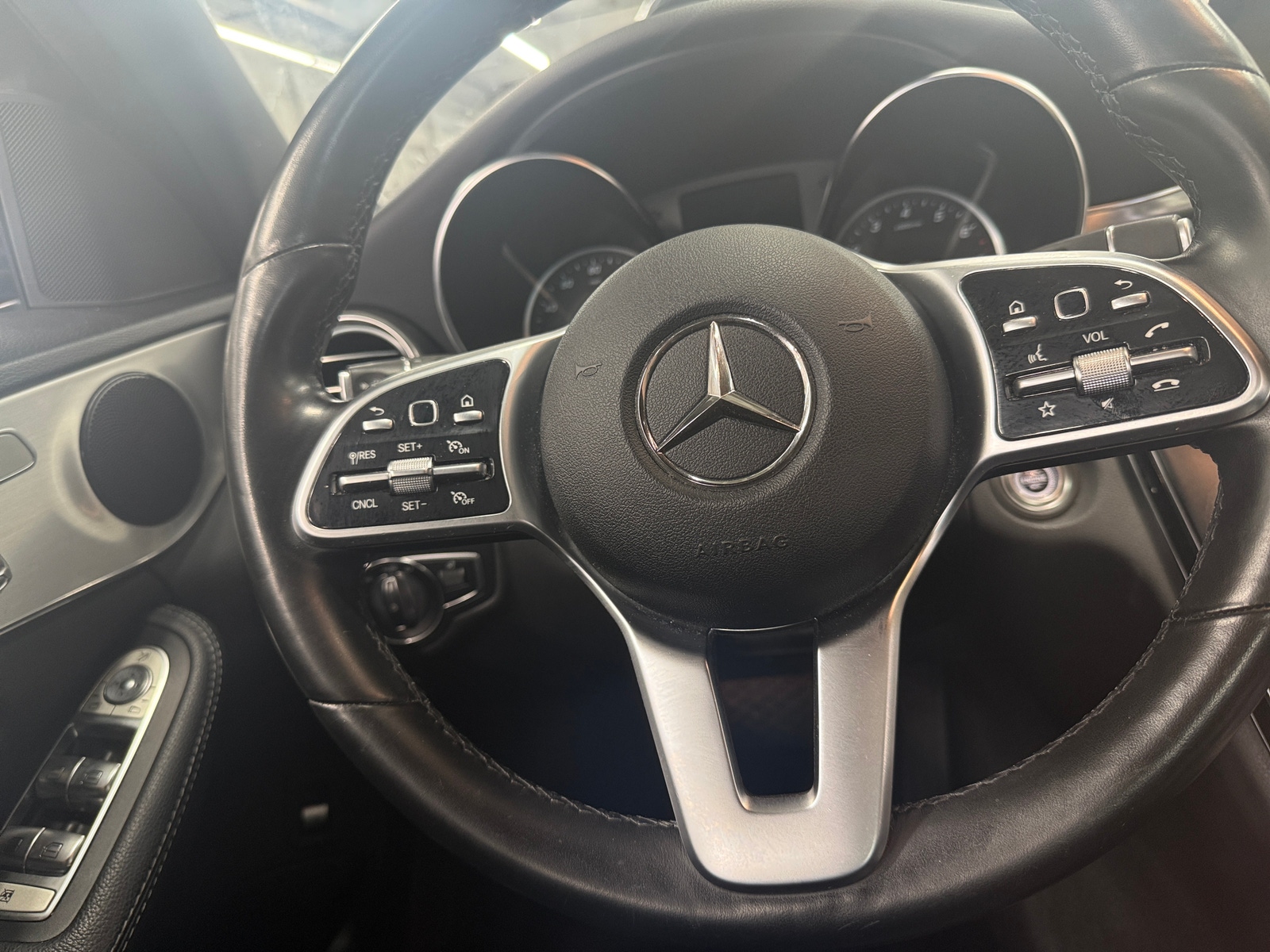 Thumbnail: 2019 Mercedes-Benz C-Class - 4