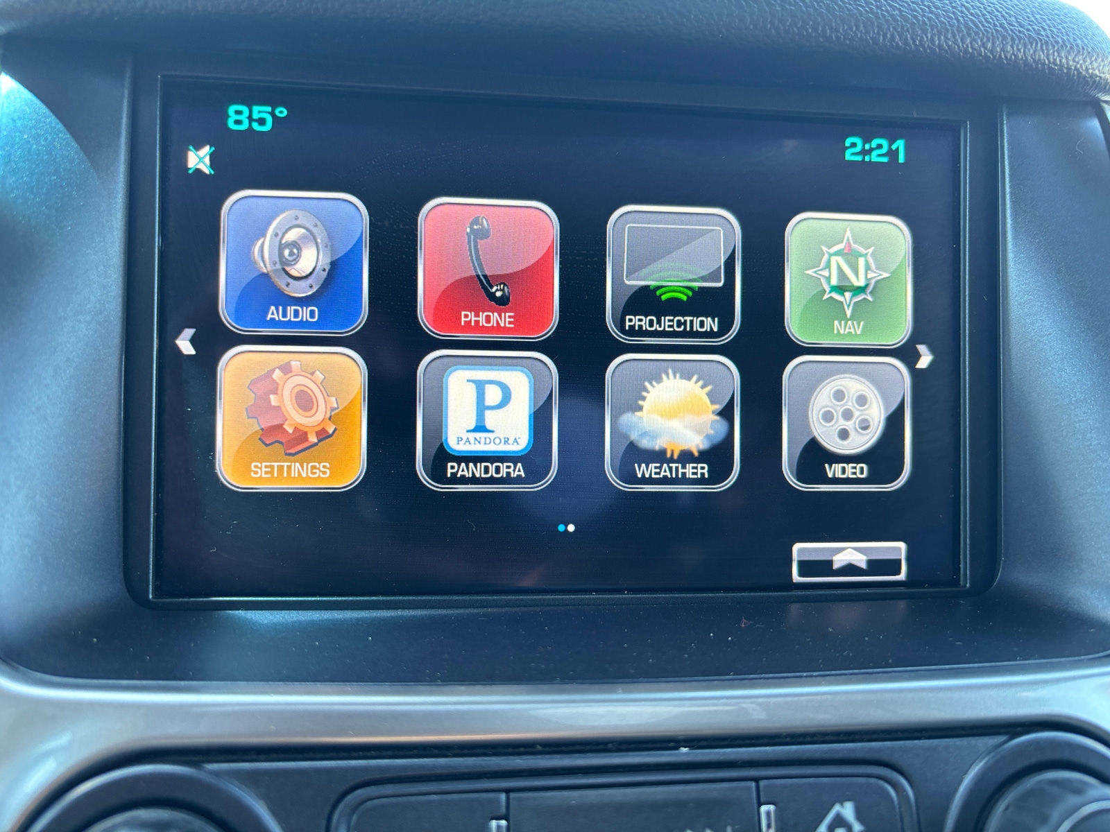Thumbnail: 2016 Chevrolet Tahoe - 3