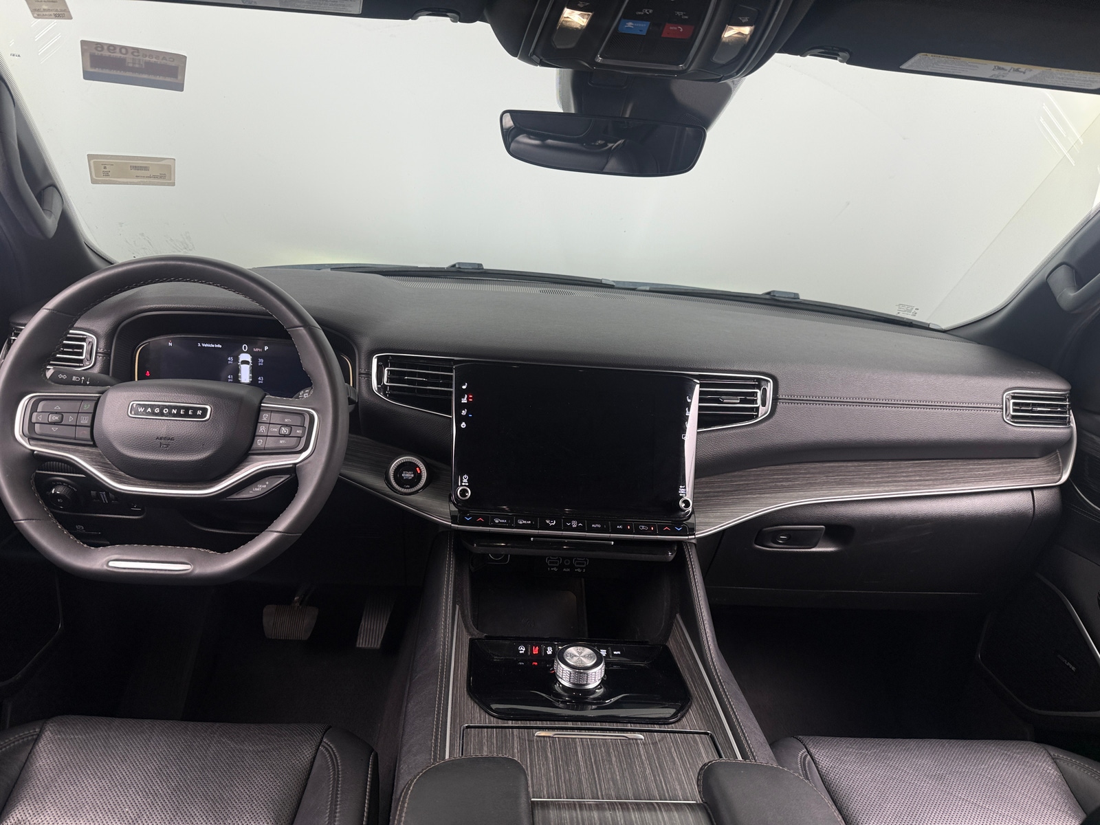 Thumbnail: 2024 Jeep Wagoneer - 2