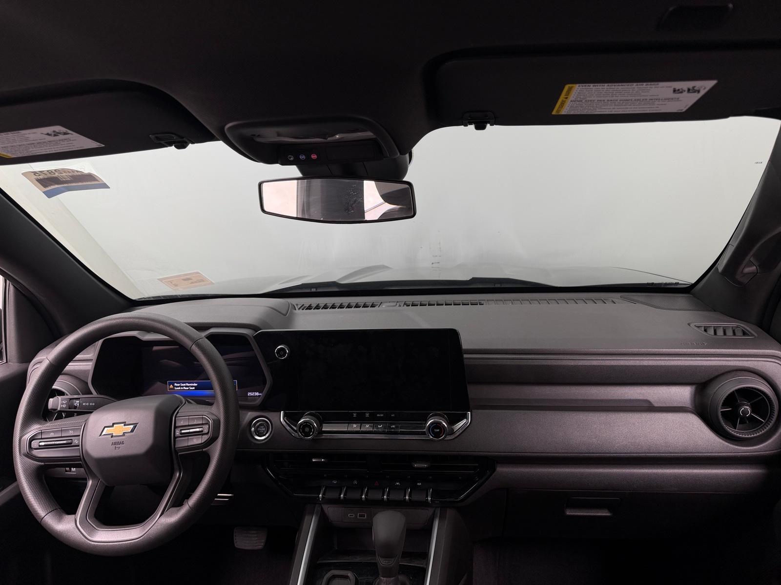 Thumbnail: 2025 Chevrolet Colorado - 3