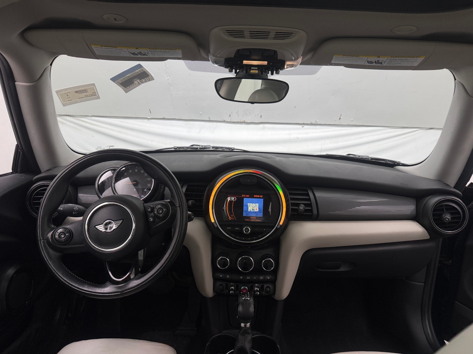 Thumbnail: 2015 MINI Cooper Hardtop - 3