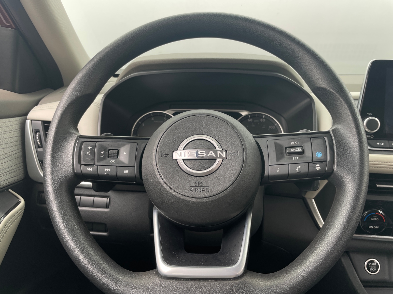 Thumbnail: 2023 Nissan Rogue - 5