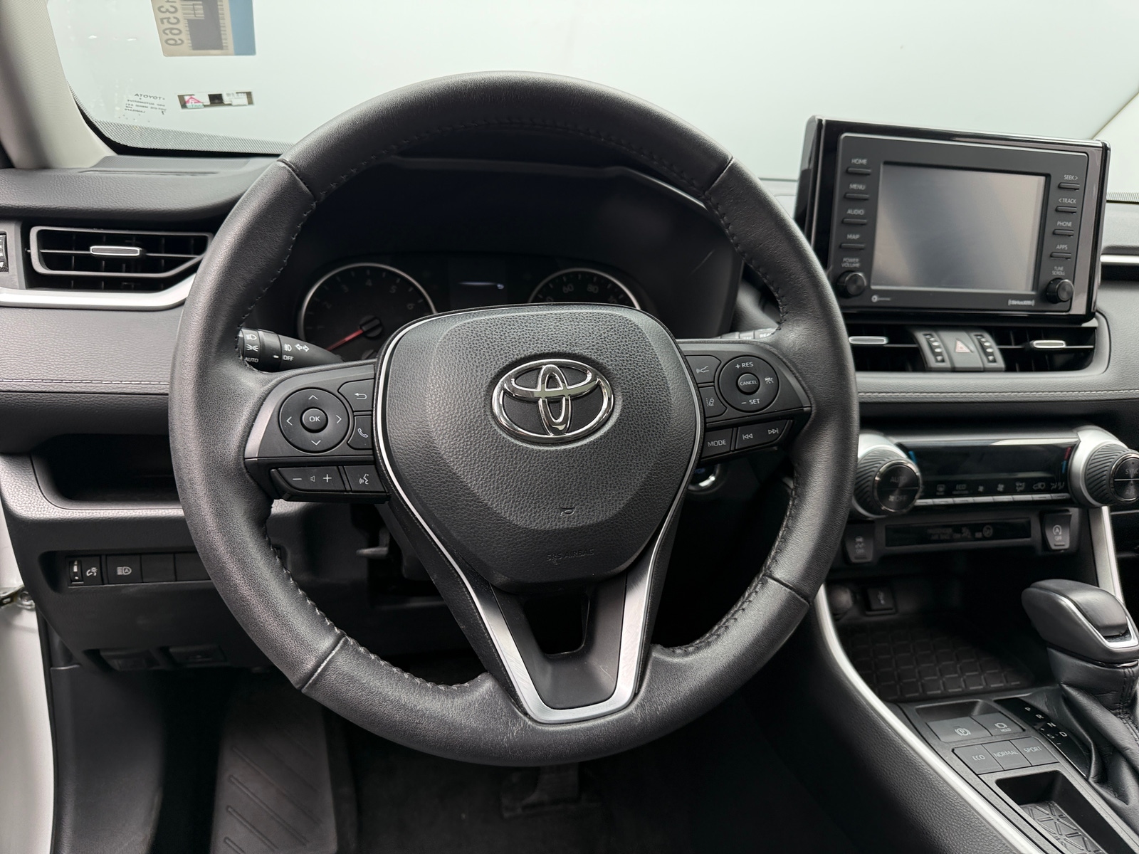 Thumbnail: 2022 Toyota RAV4 - 5
