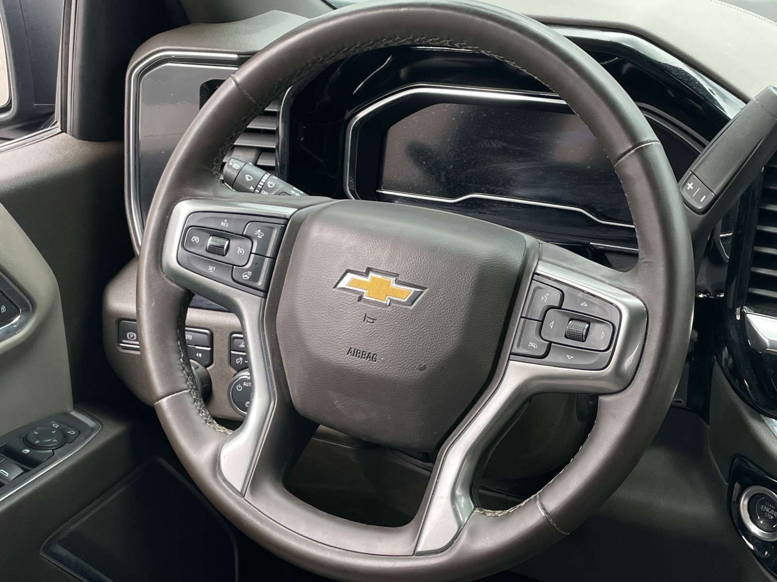 Thumbnail: 2023 Chevrolet Silverado 1500 - 5