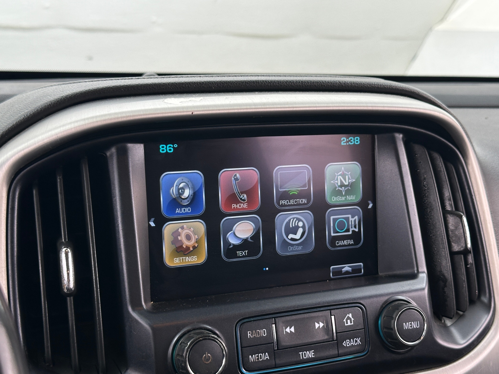 Thumbnail: 2018 GMC Canyon - 4