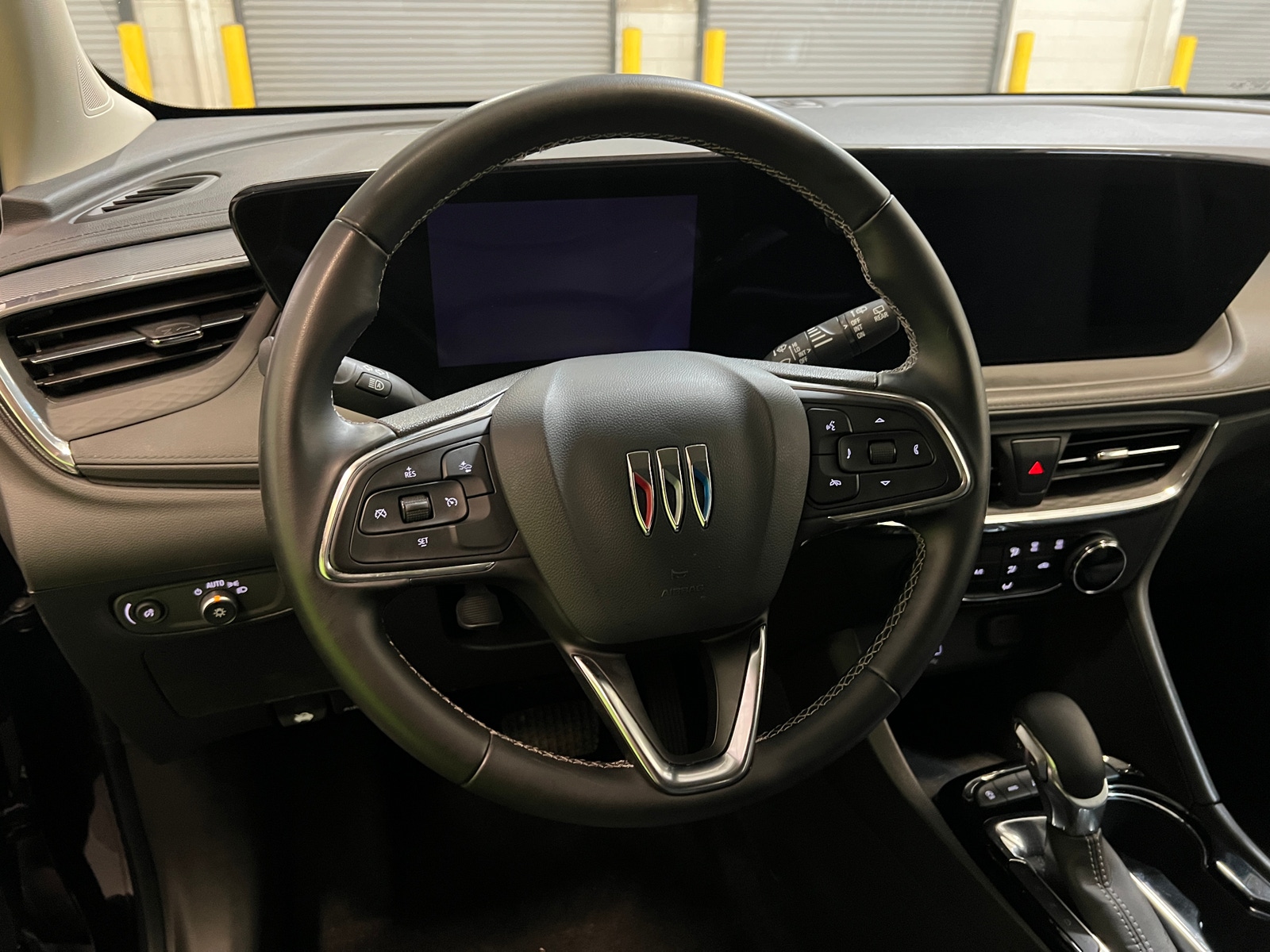 Thumbnail: 2025 Buick Encore GX - 5