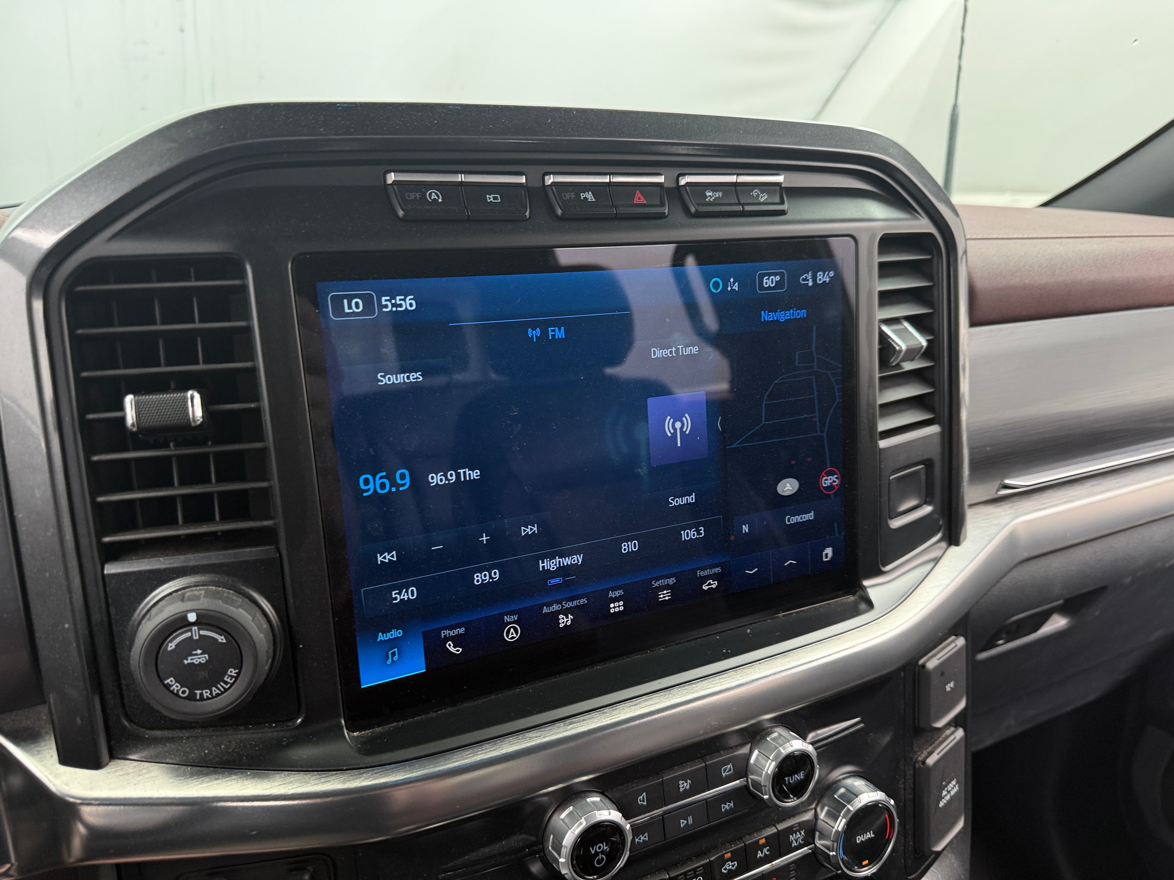 2023 Ford F-150 Lariat - Photo 13