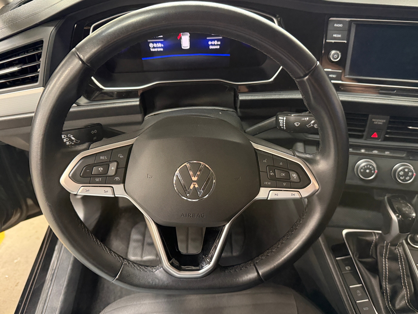 Thumbnail: 2024 Volkswagen Jetta - 5