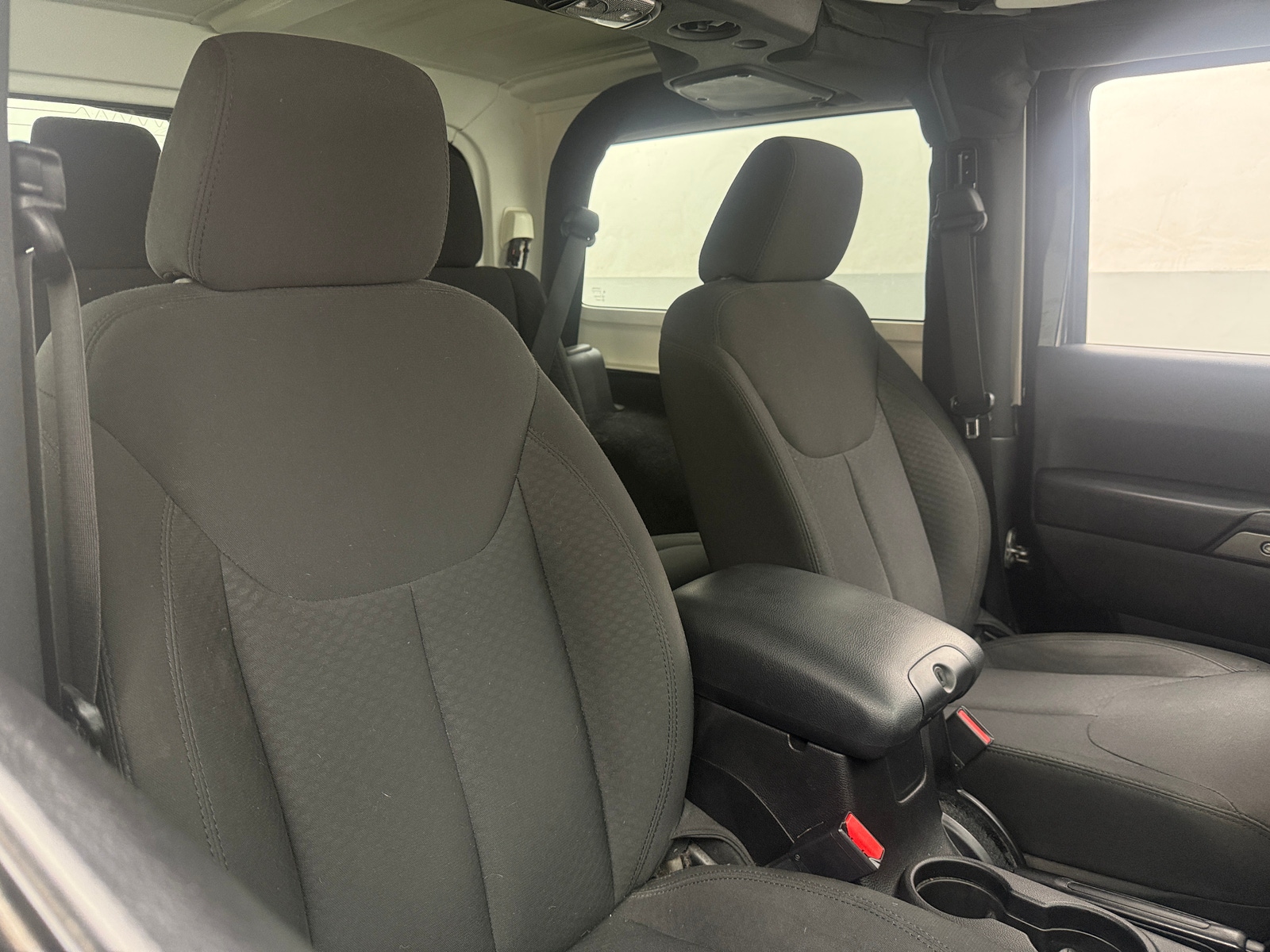 Thumbnail: 2016 Jeep Wrangler - 2