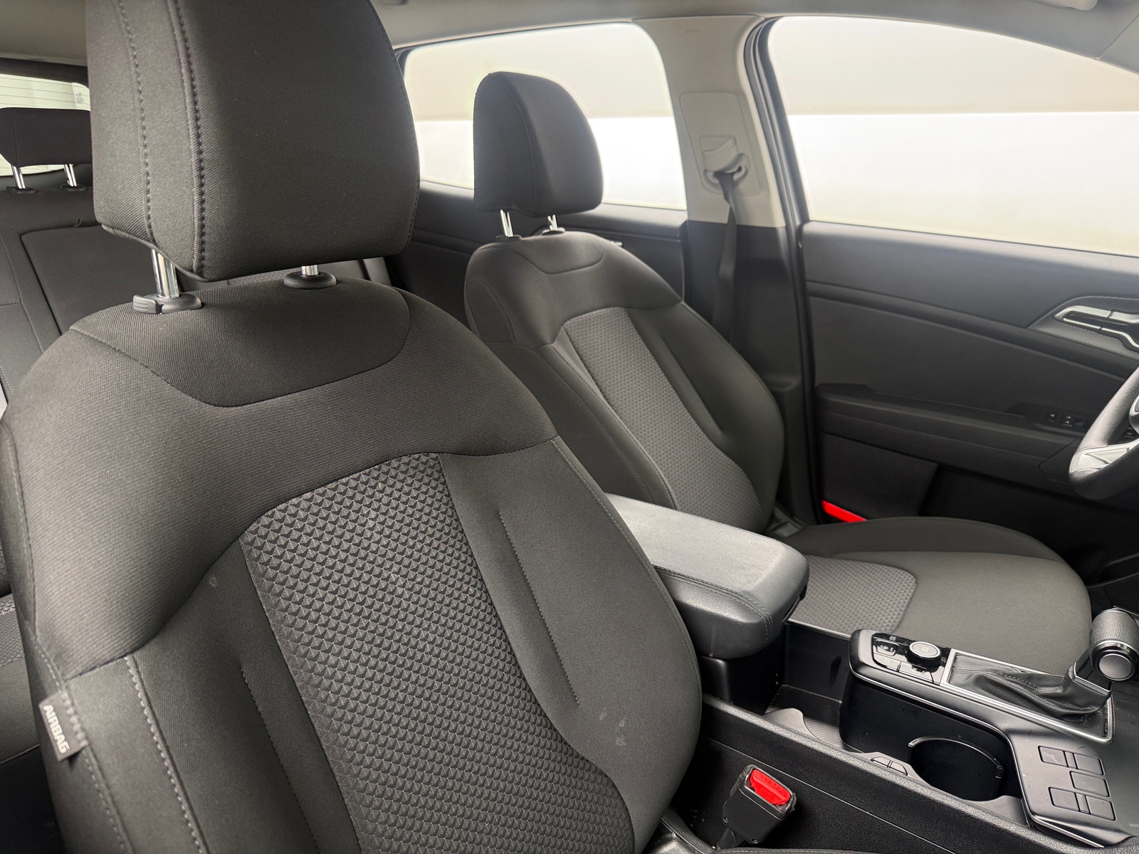 Thumbnail: 2025 Kia Sportage - 2
