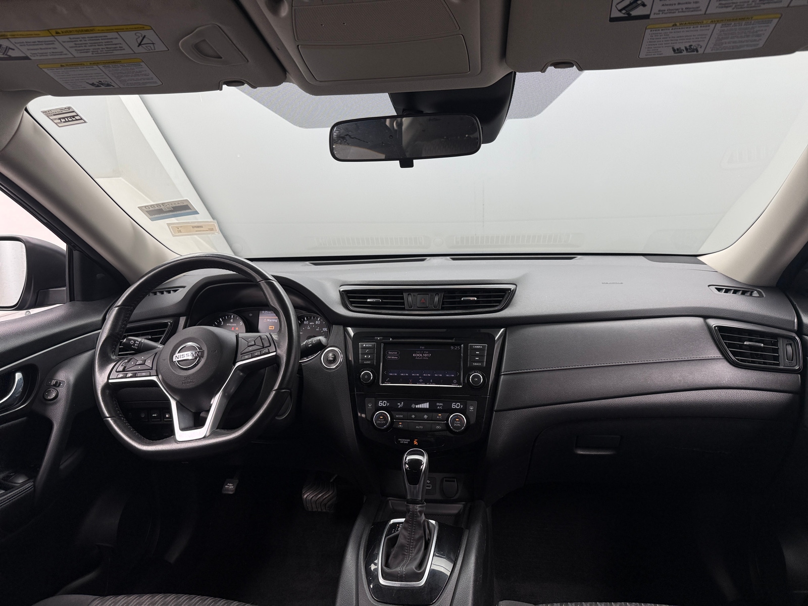 Thumbnail: 2019 Nissan Rogue - 3