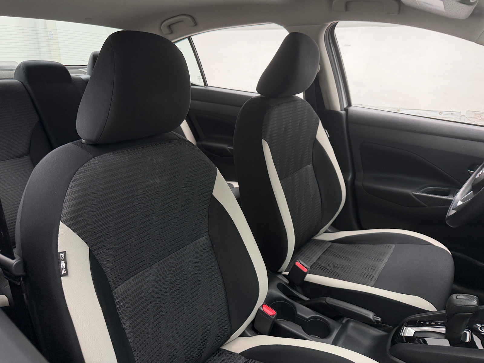 Thumbnail: 2022 Nissan Versa - 2